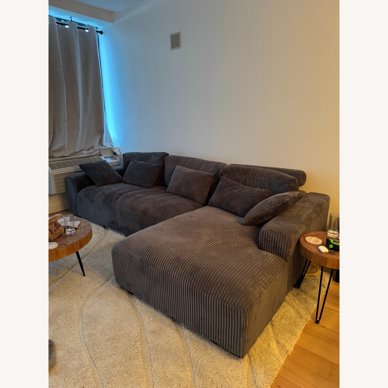 Wade Logan Asyiah 2 Piece Upholstered Sectional - image-4