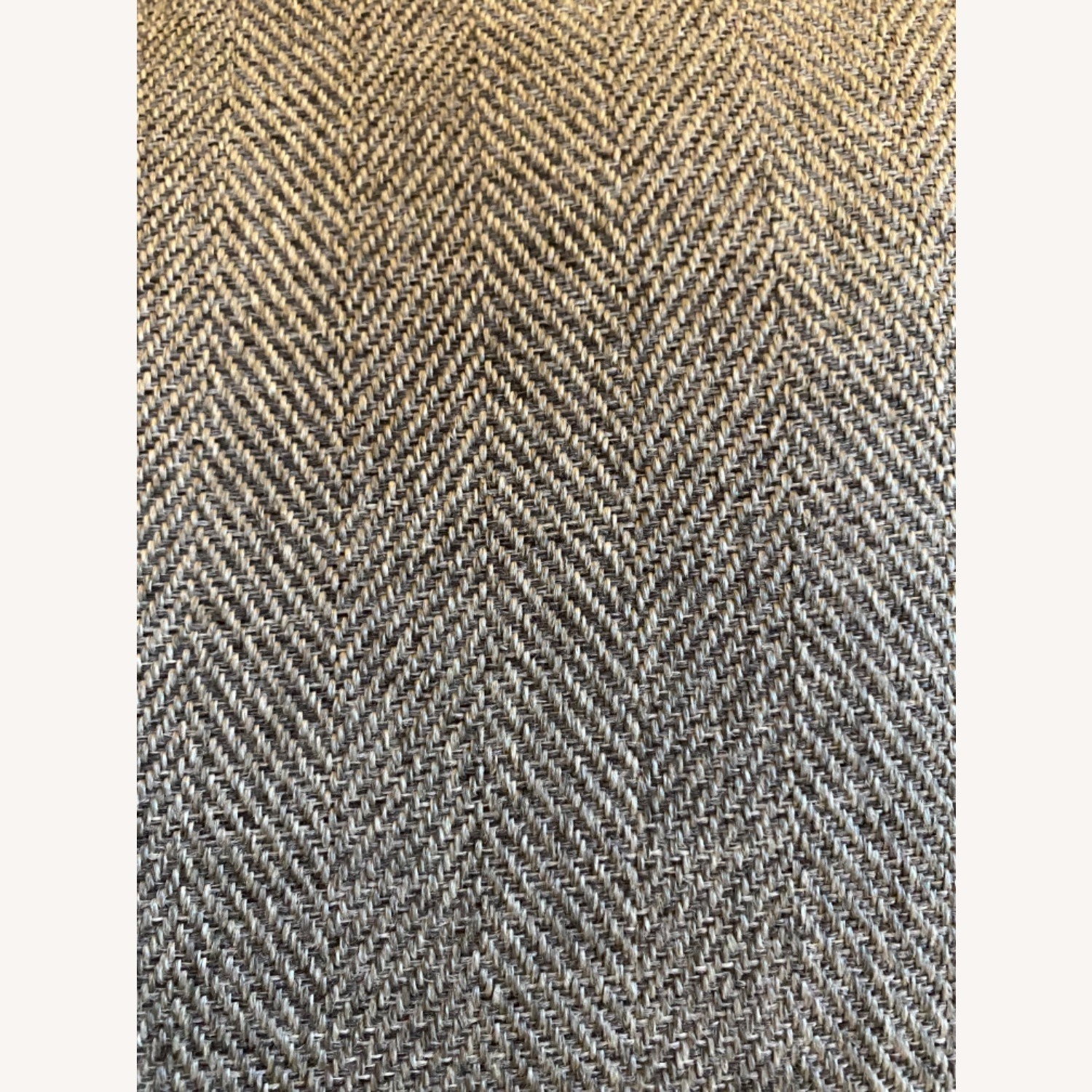 Ashlor Nuvella 2-Piece Sectional with Chaise - image-2