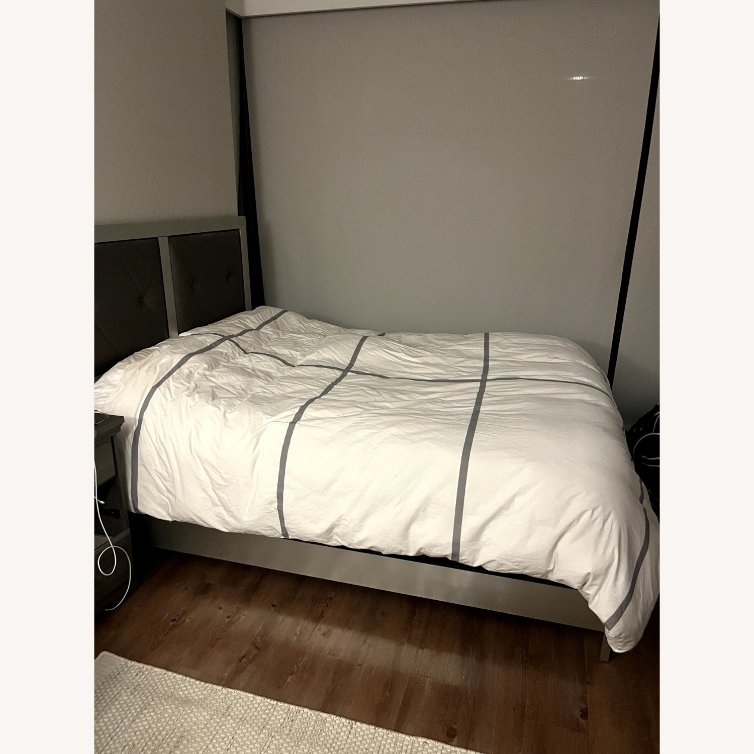 Raymour & Flanigan Panel Bed - image-3