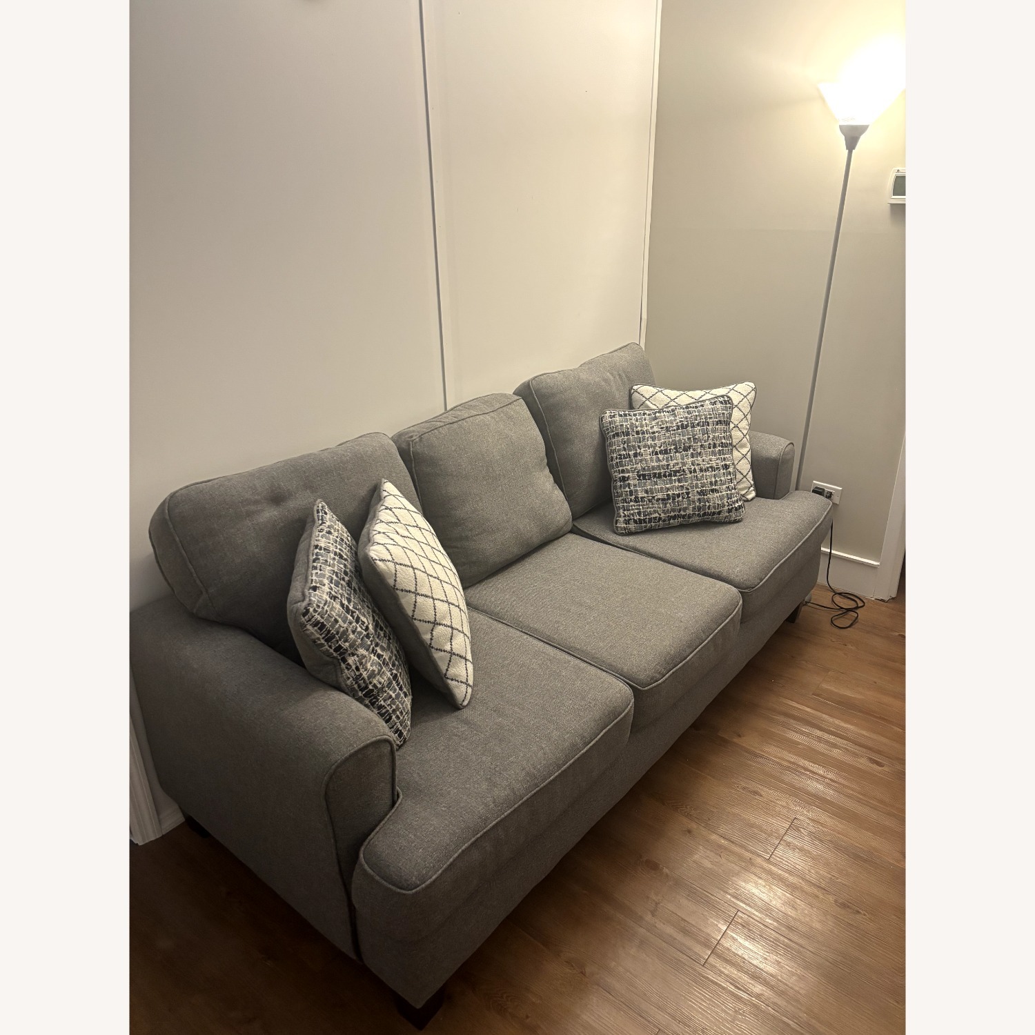 Raymour & Flanigan 3 Seater Sofa - image-2