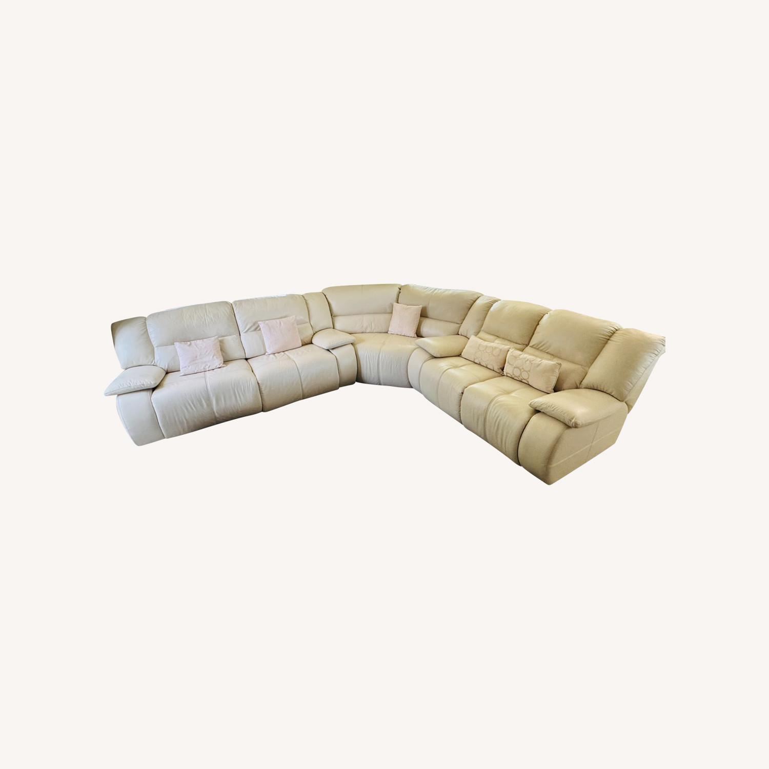 Leggett & Platt Sofa - image-0