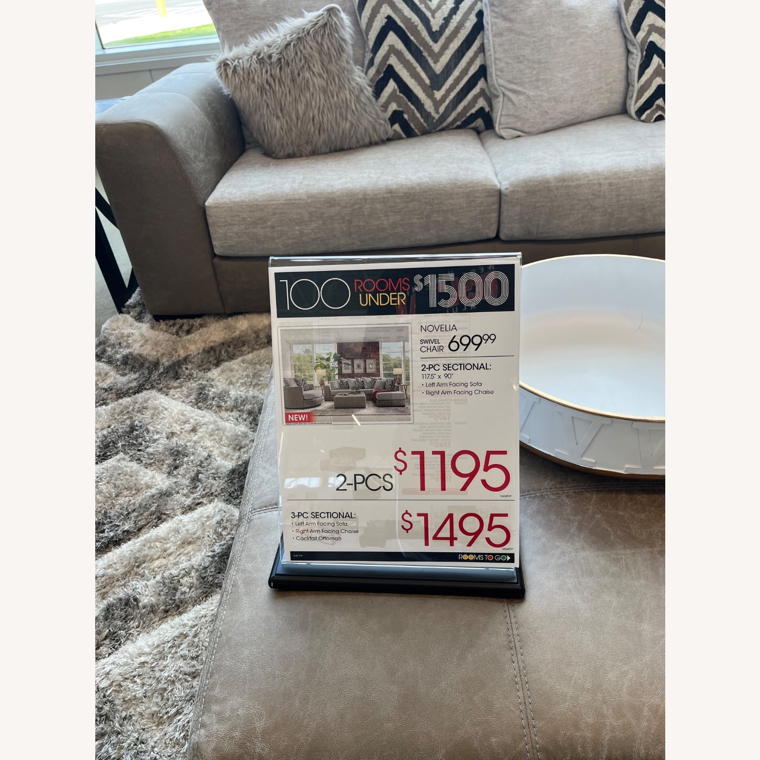 Novelia 2 Pc Sectional - image-7