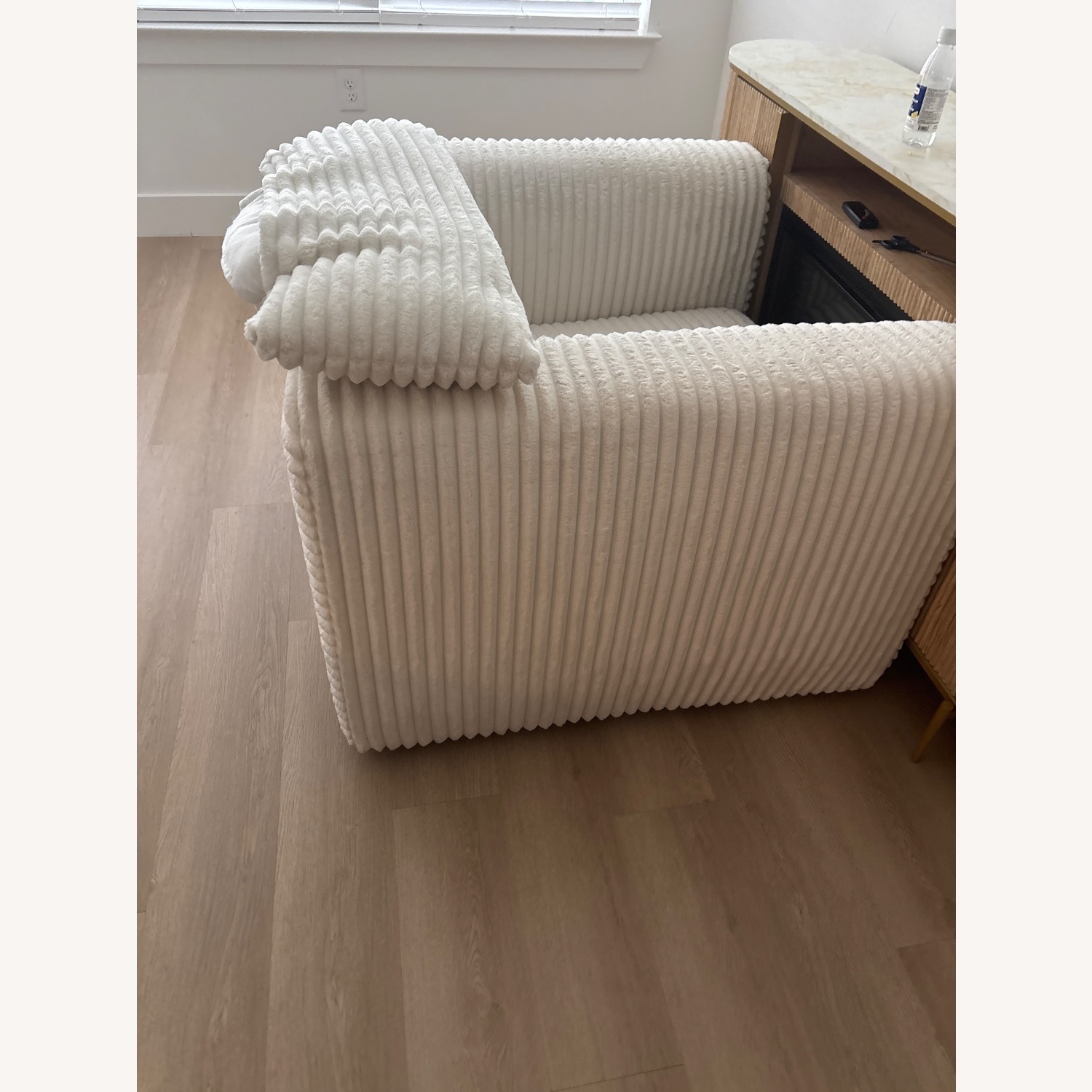 Cableswynd Accent Chair - image-2