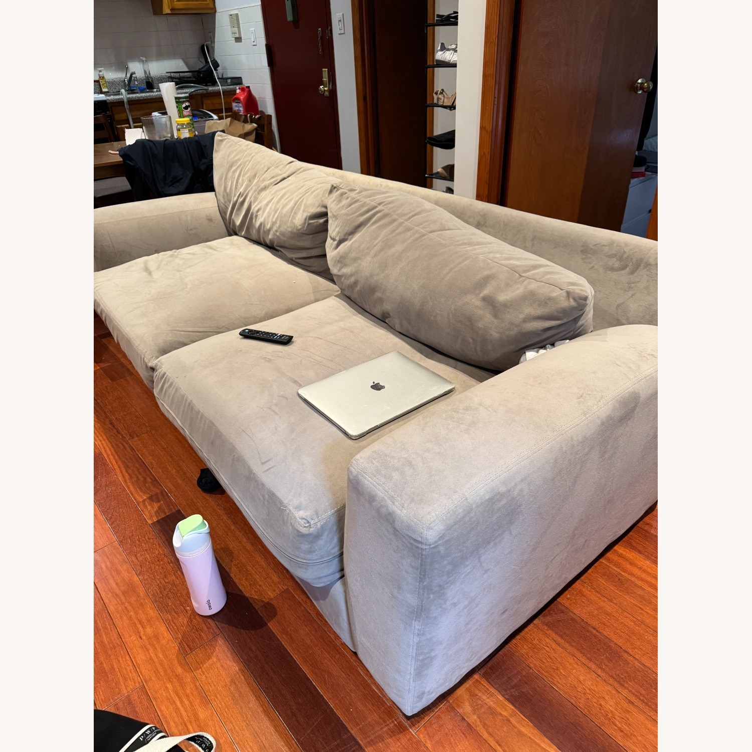 Raymour & Flanigan Grey 2 Seat Sofa - image-3