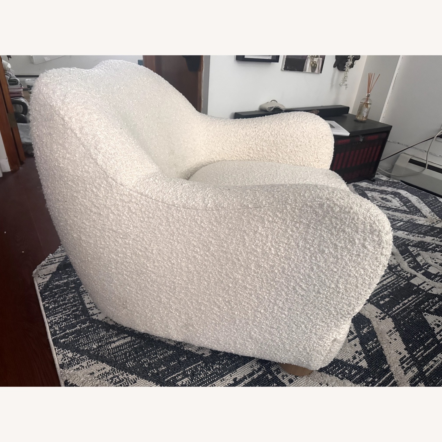 希少 CB2 BACIO CREAM BOUCLE SOFA ブークレソファ 希少 CB2 BACIO CREAM BOUCLE SOFA ブークレソファ - メルカリ