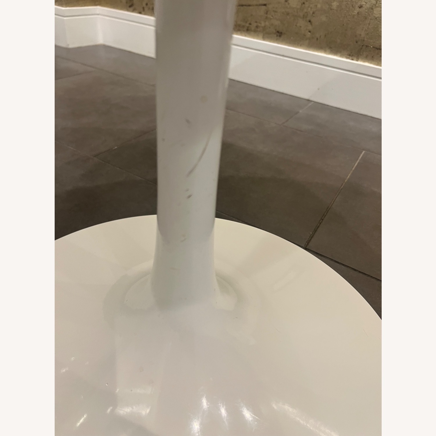 Eero Saarinen 42” Round Dining Table  - image-4
