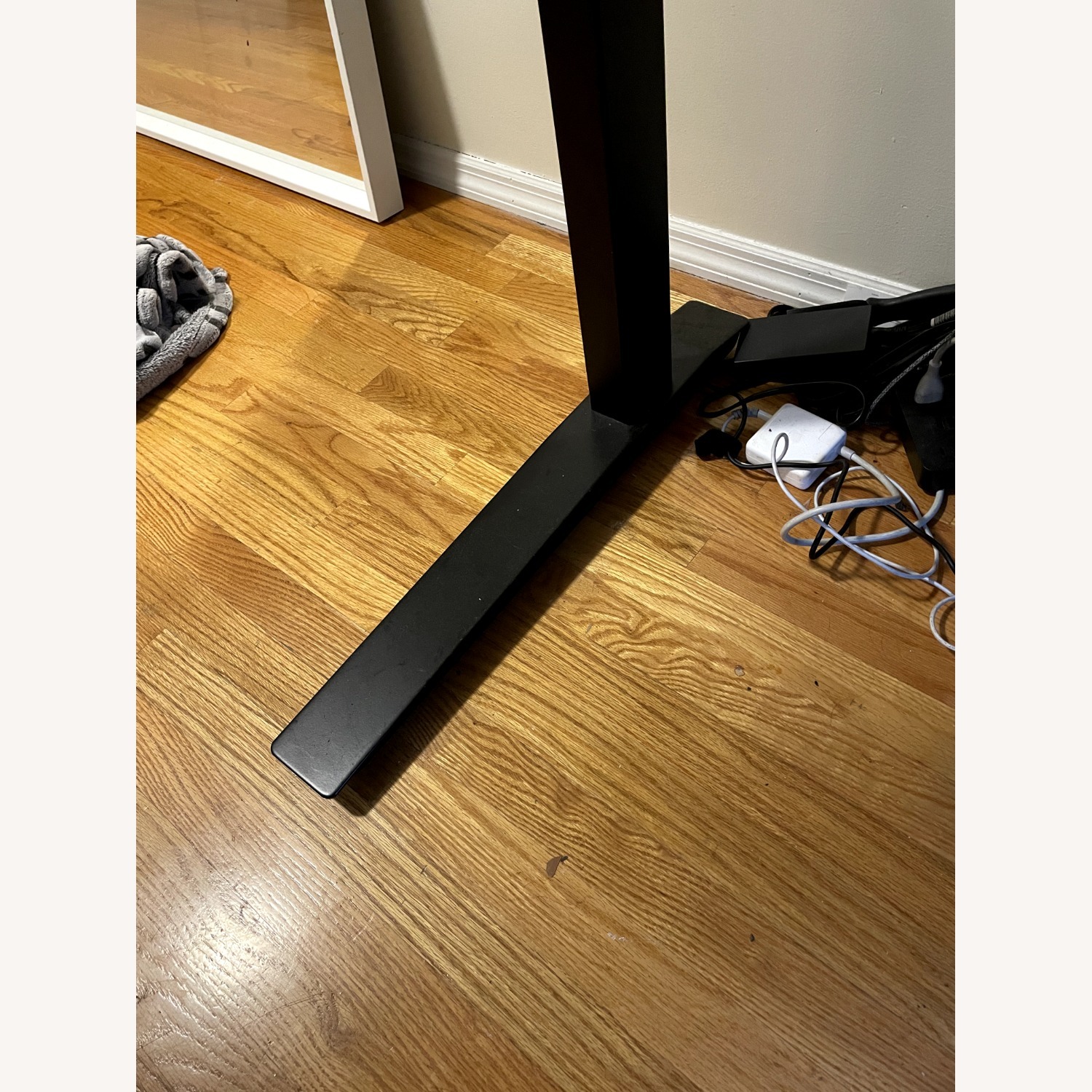 Herman Miller Jarvis Whiteboard Desk - image-3