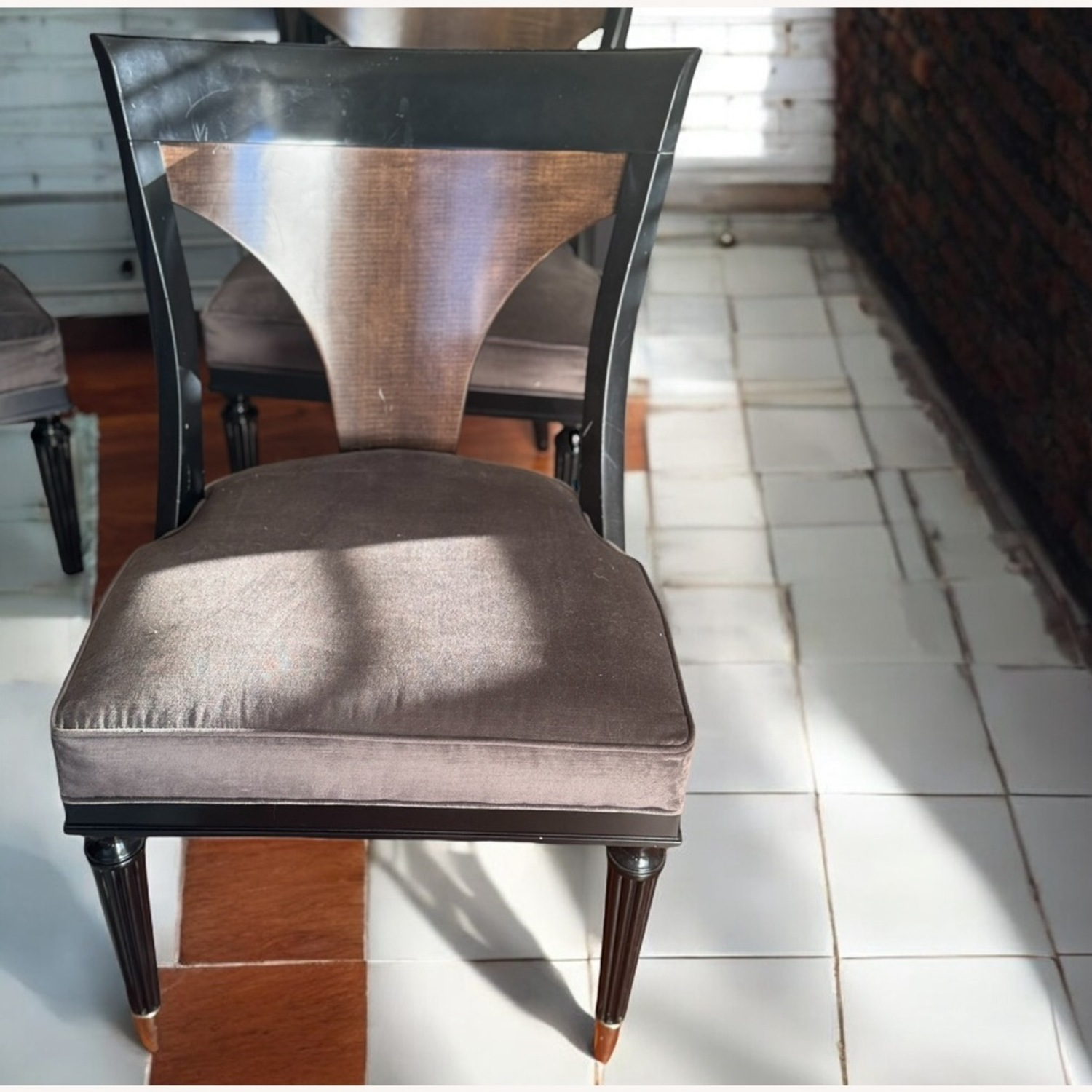 Caracole 8 Dining Chairs Set - image-2