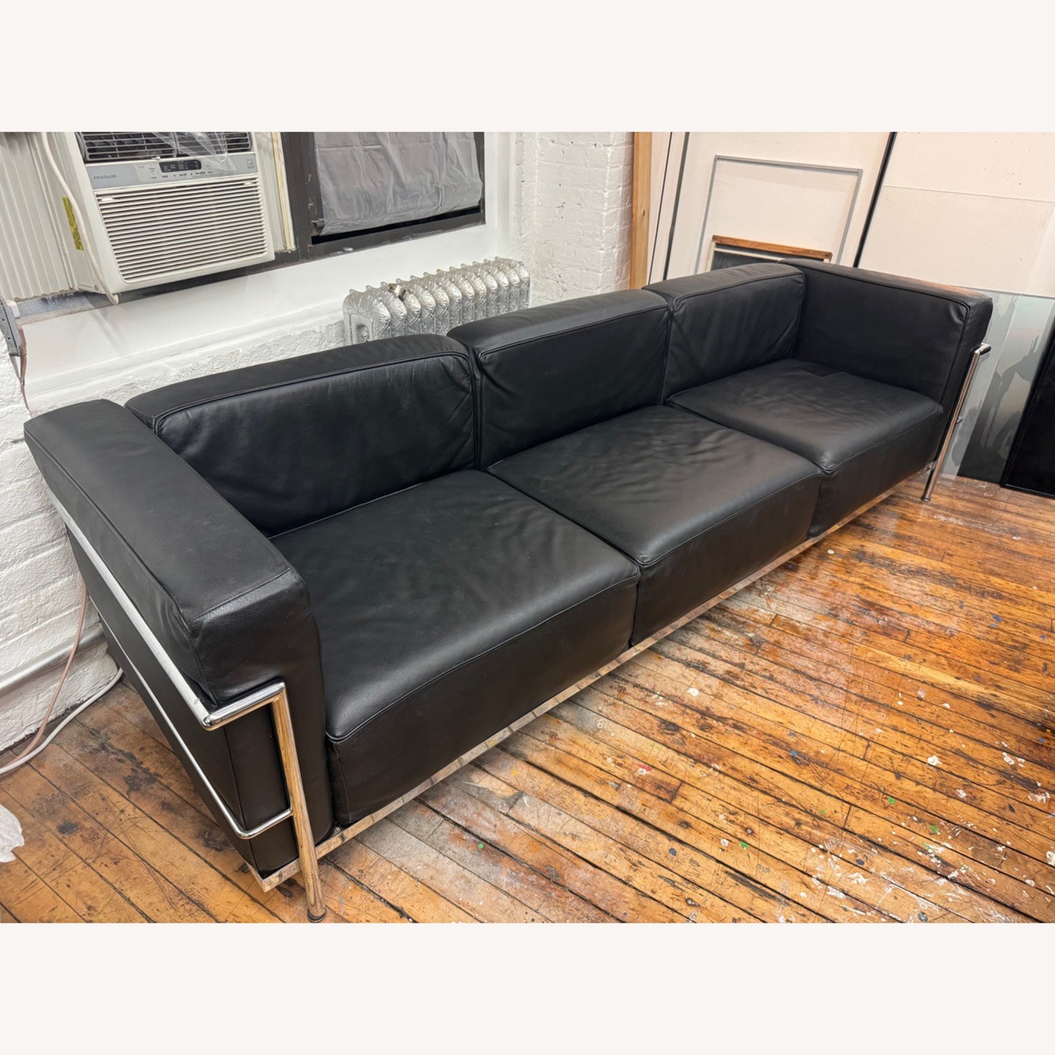 Leather Le Corbusier Grand Sofa LC3 Replica - image-1