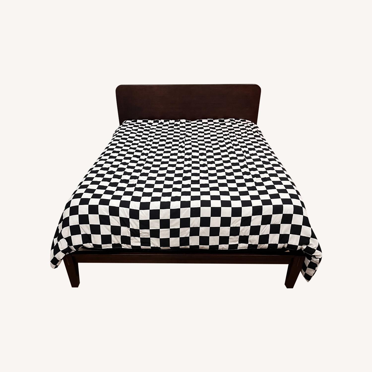 Nectar Bamboo Platform Bed Frame Queen Walnut - image-0