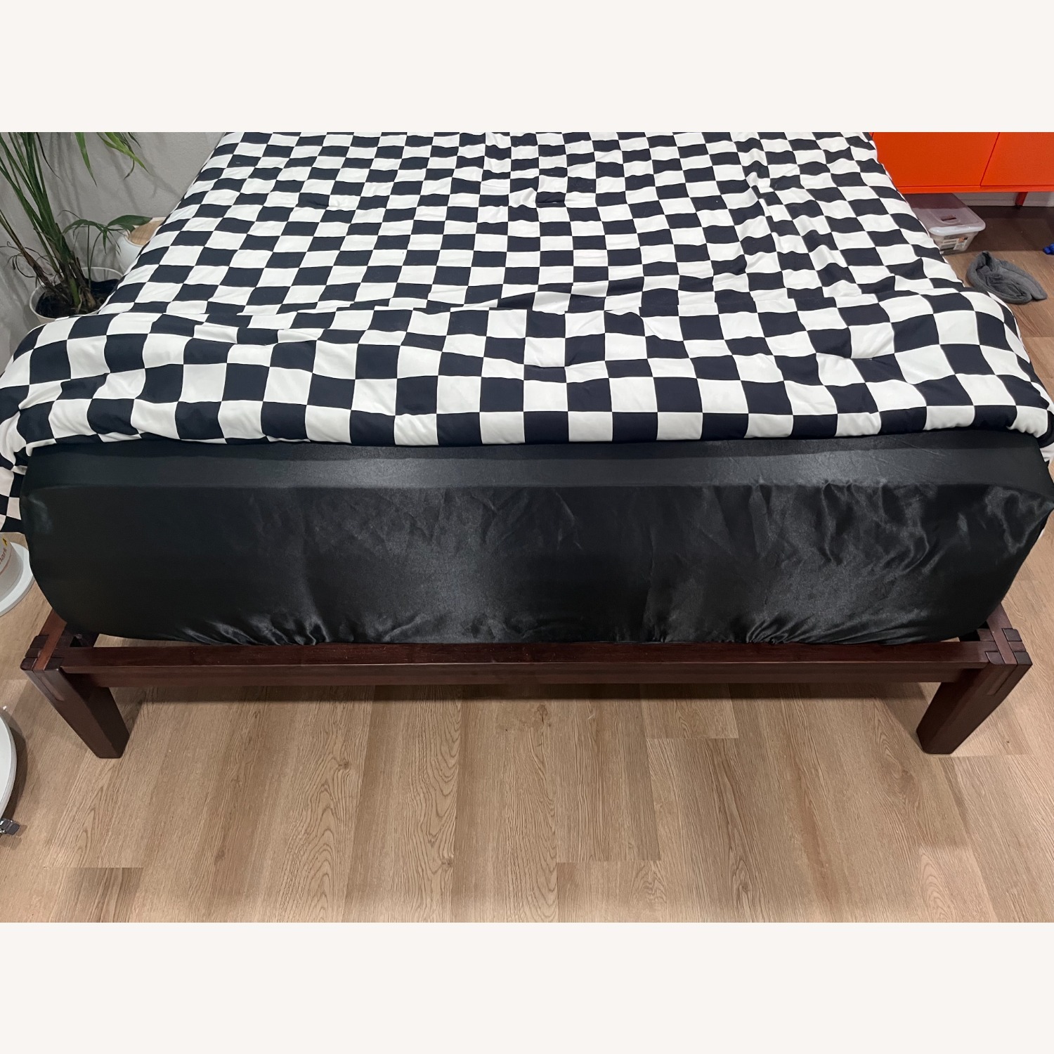 Nectar Bamboo Platform Bed Frame Queen Walnut - image-5