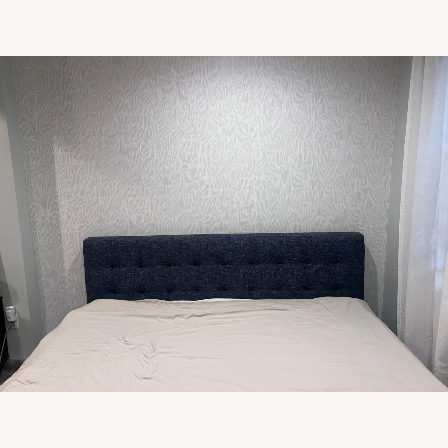 Sven King Tufted Bed - Blue - image-3