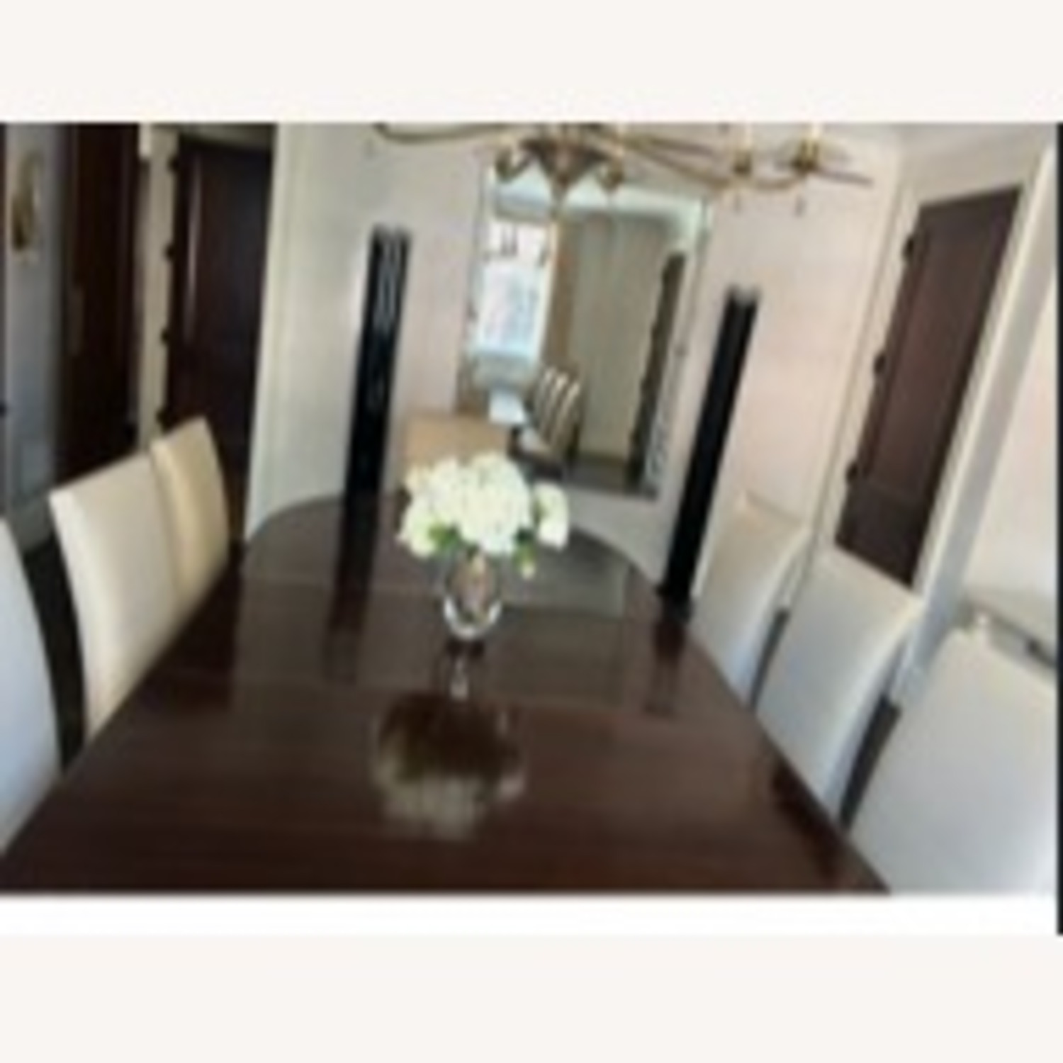 Oval Mahagony Dining Room Table with 2 Leaves - image-1