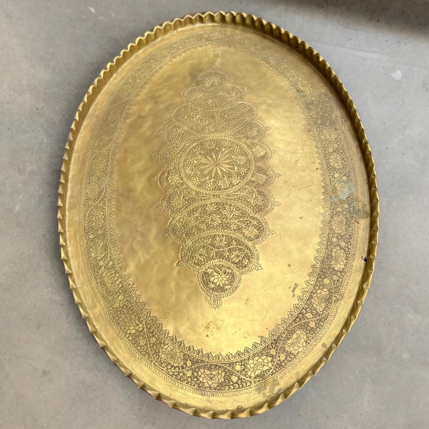  Moroccan Brass Large Coffee Table 1950’s - image-5