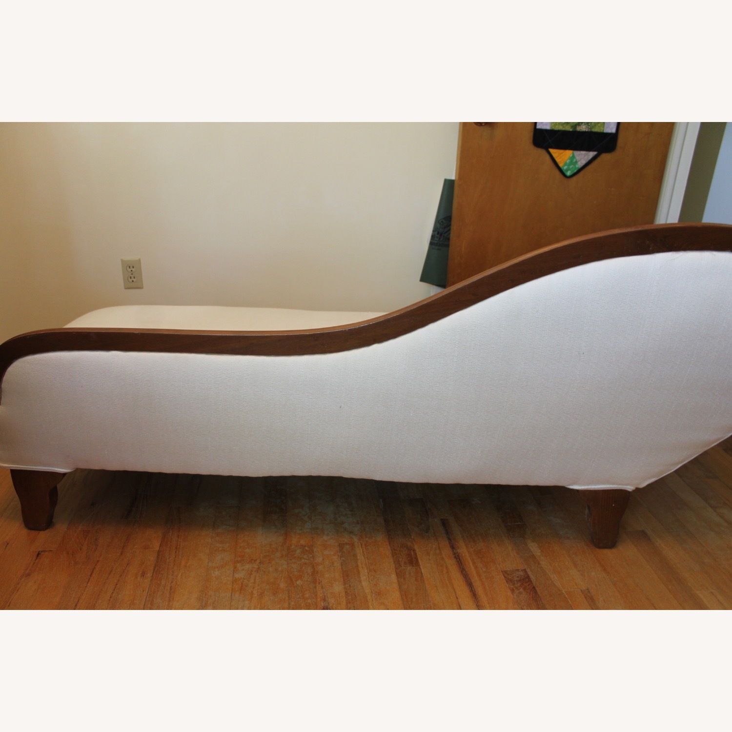 American Made 19th Century Chaise Lounge - image-4