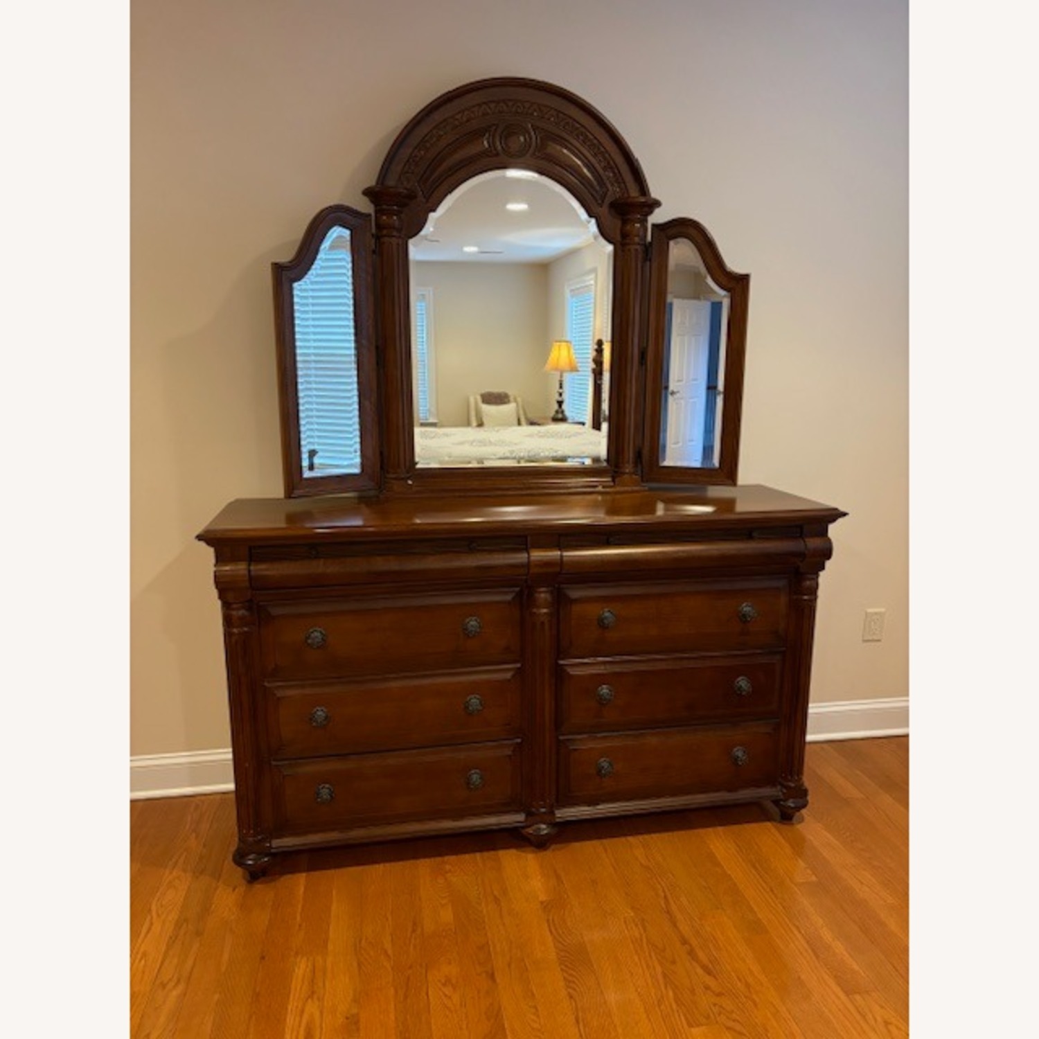 Dresser with Tri-Fold Mirror - image-0