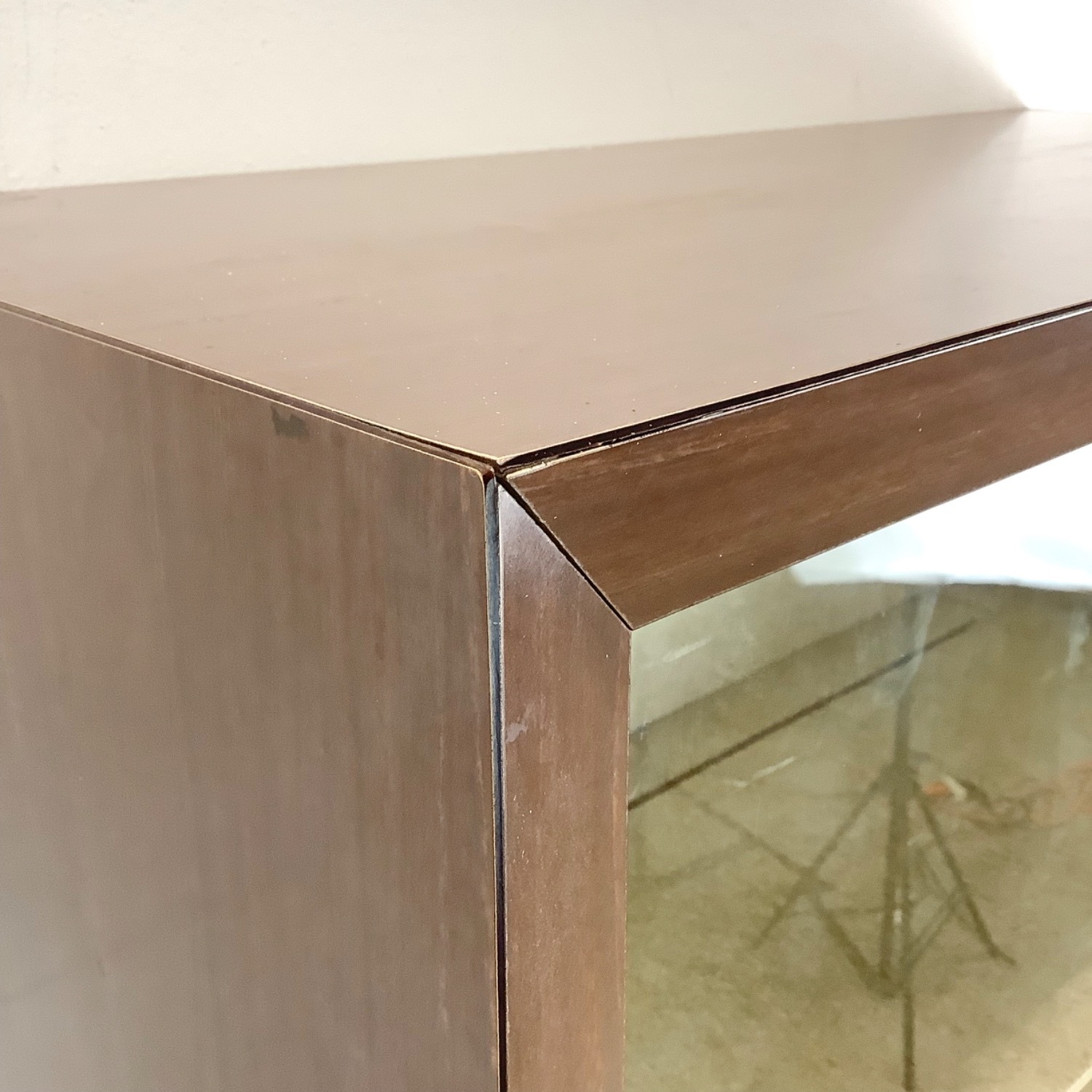 Mid-Century Modern Display Cabinet Credenza - image-9