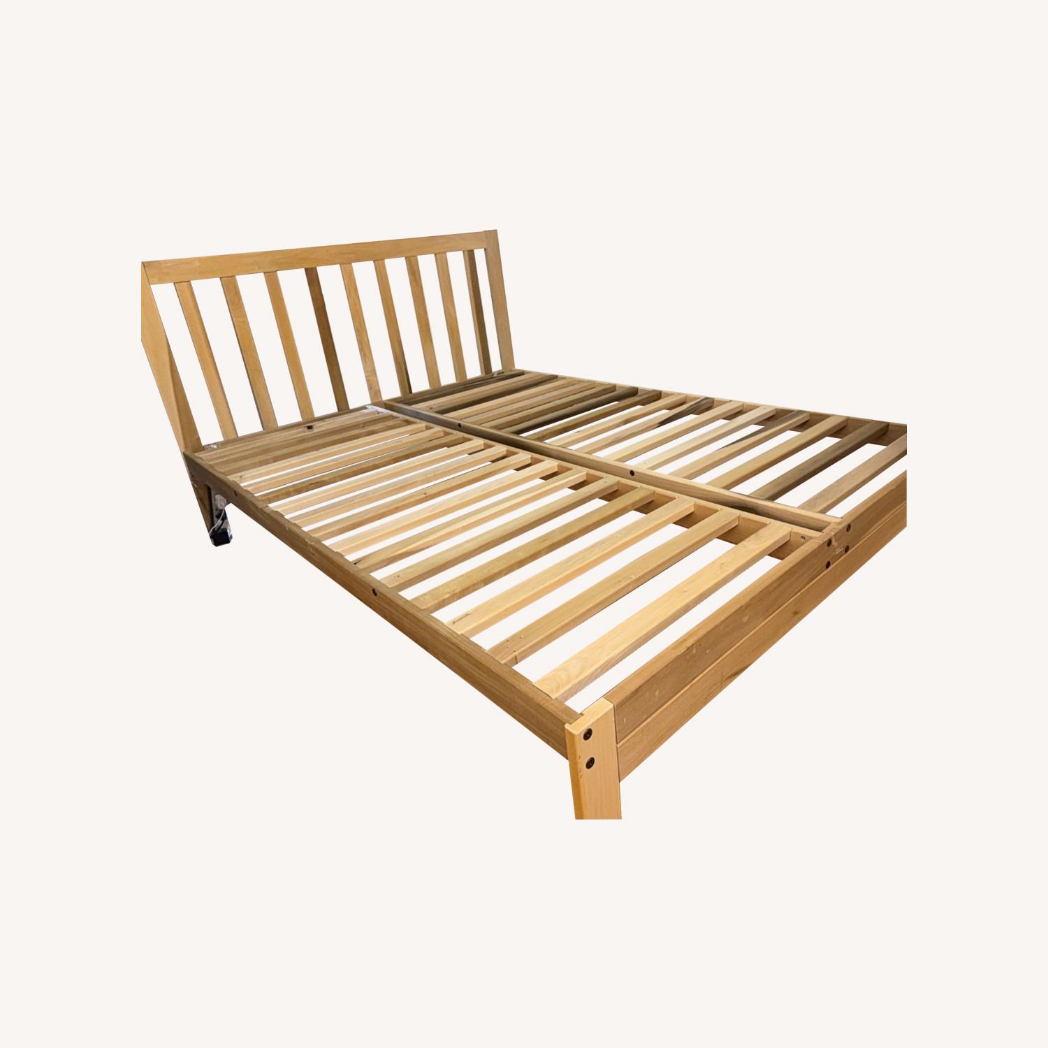 Solid Wood Queen Bed - image-0