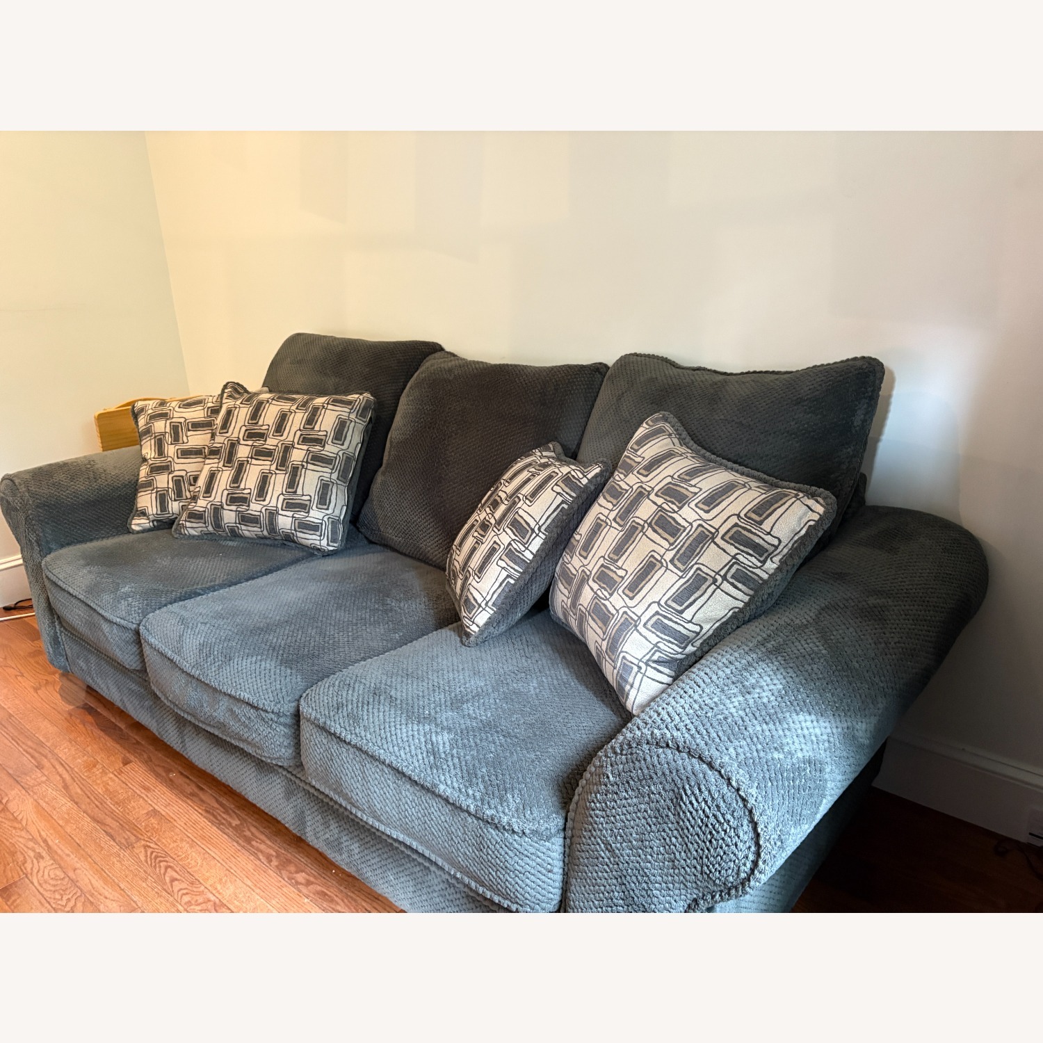 The Most Comfy Big Gray Couch - image-2
