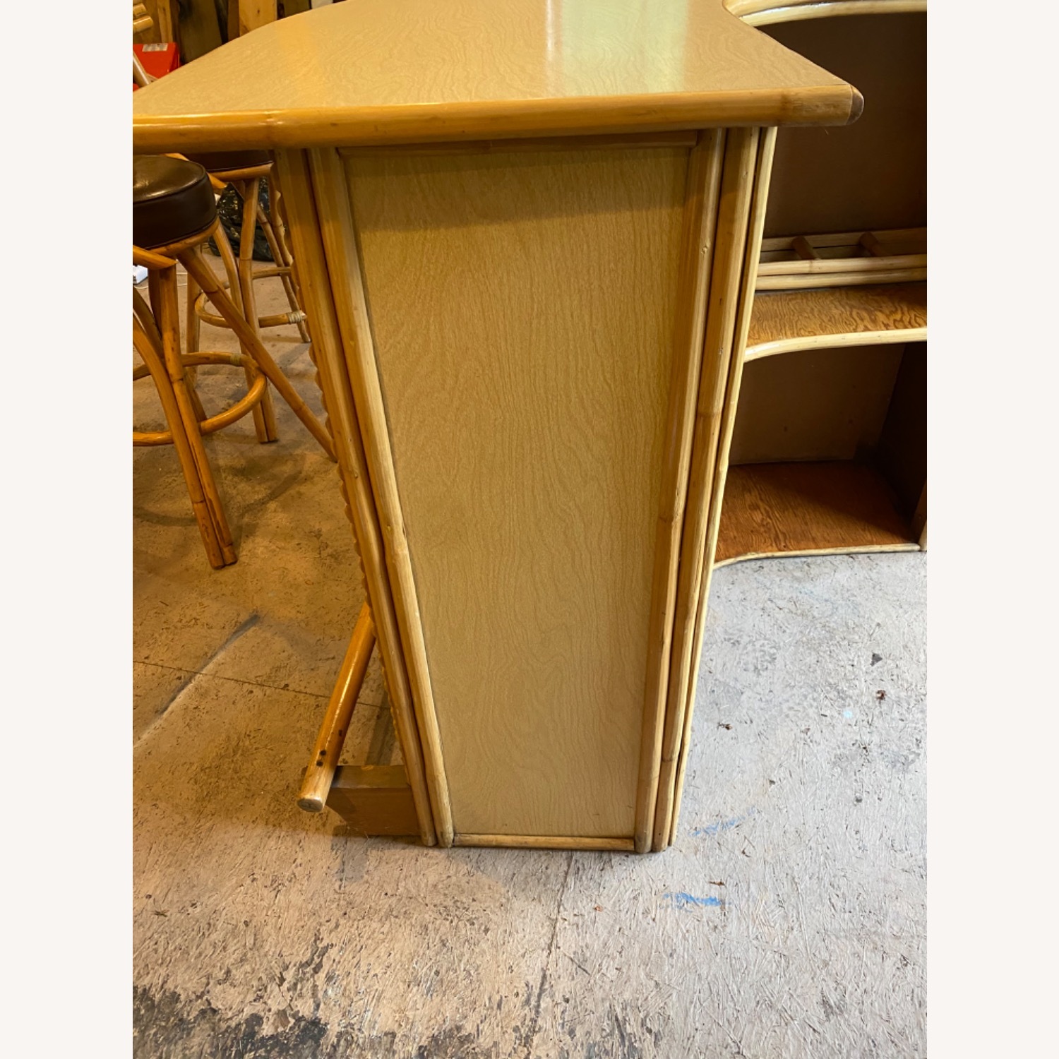 Mid century Rattan Bar and Stools - image-4