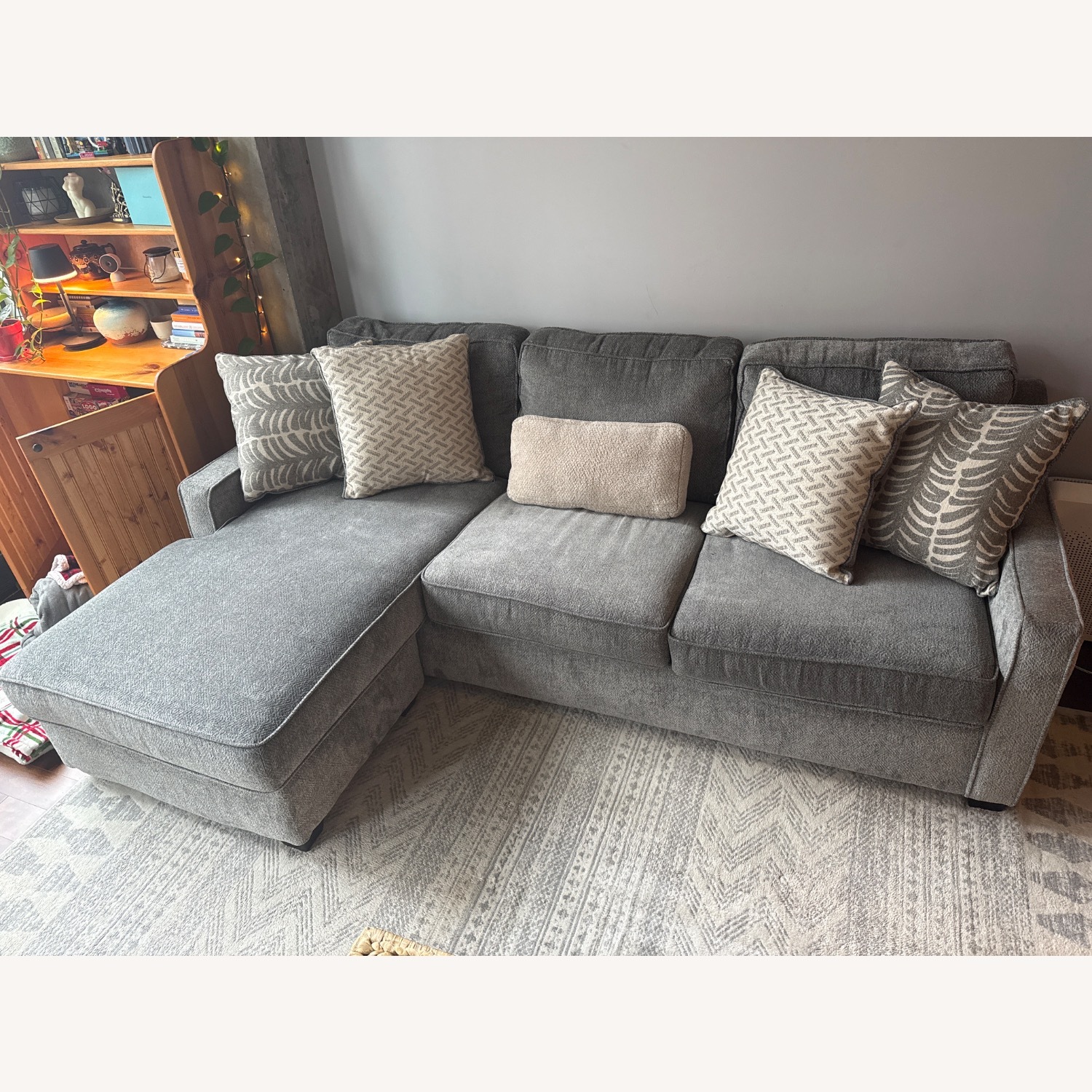Light Gray 2 Piece Sectional with Movable Chaise - image-1