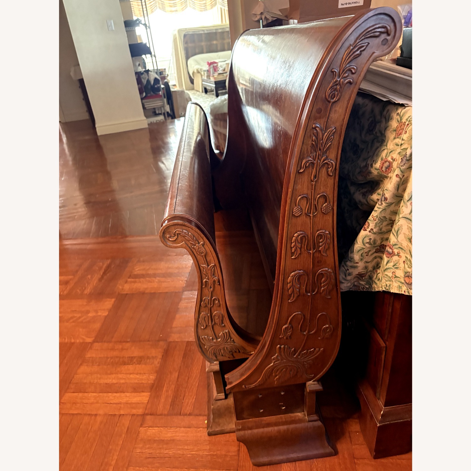 Henredon Queen Size Charles X Sleigh Bed - image-3