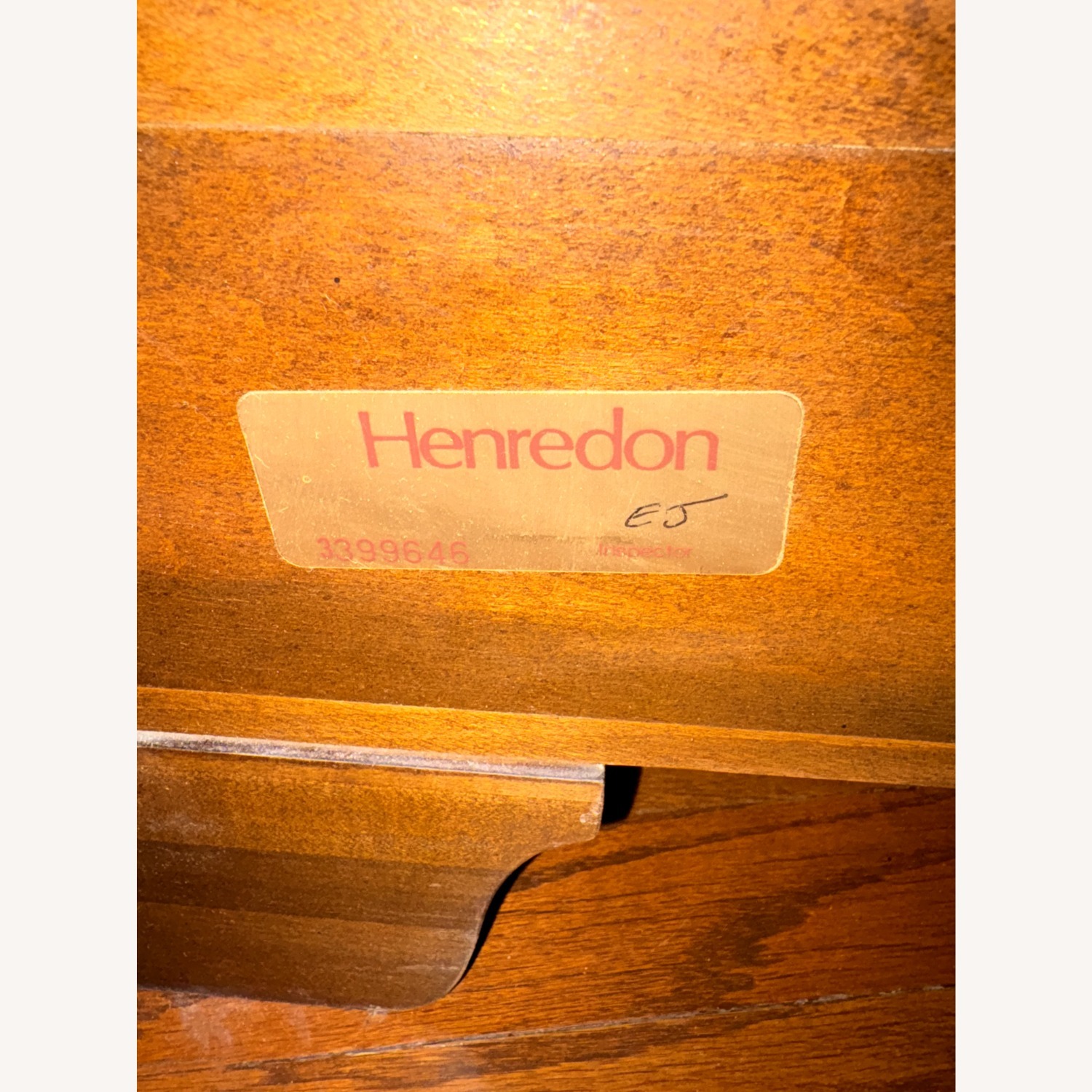 Henredon Queen Size Charles X Sleigh Bed - image-2