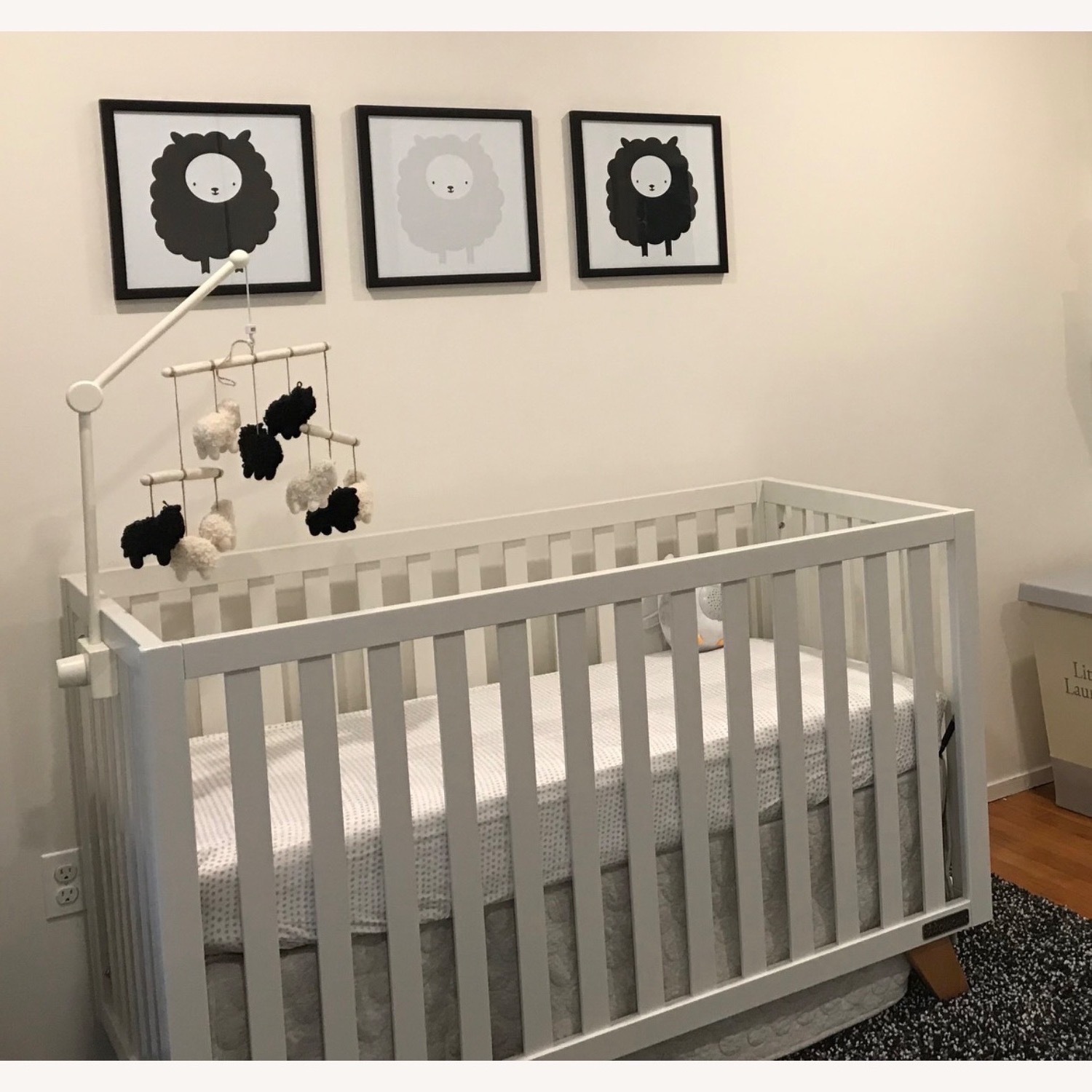 Modern Scandinavian Crib - image-8