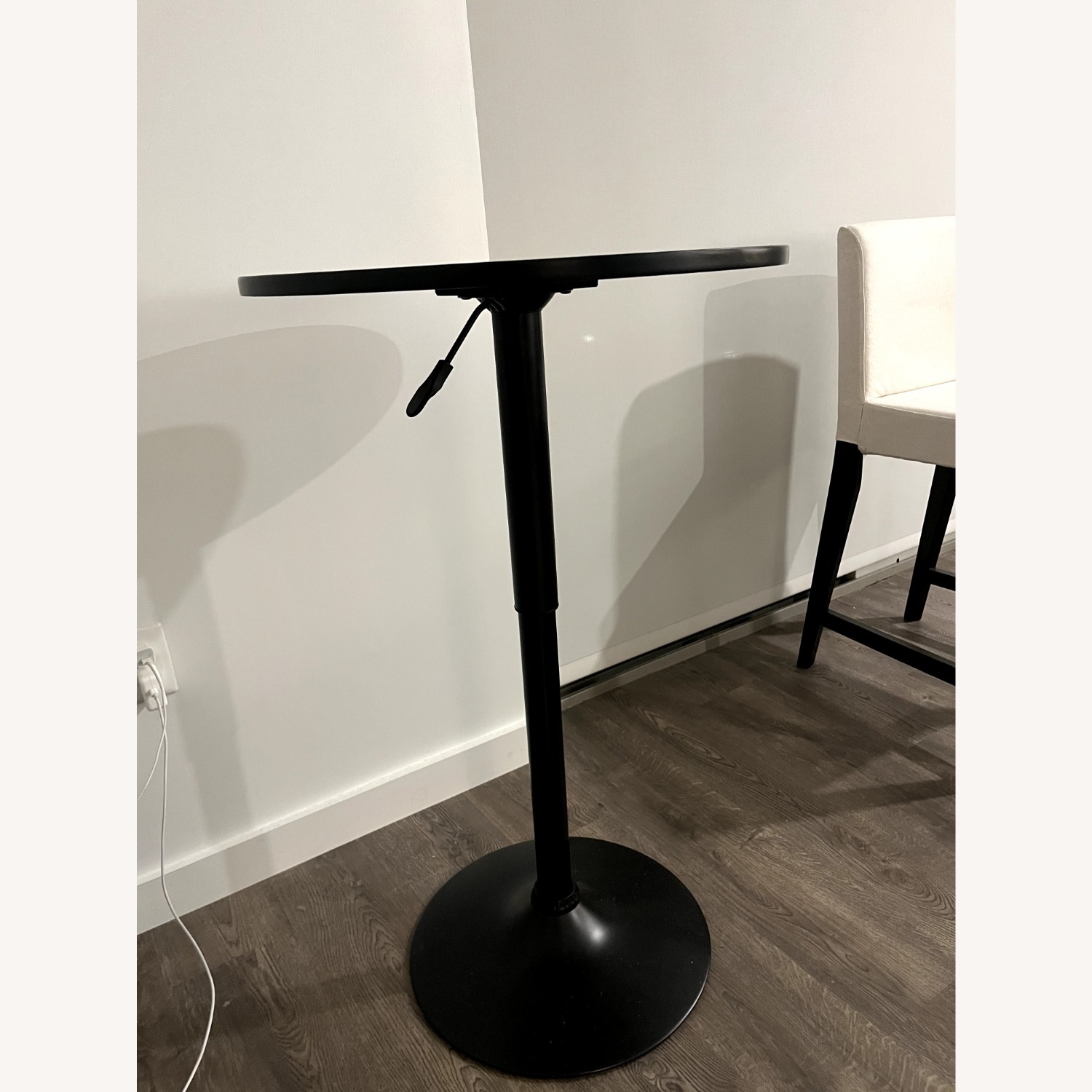 Rotating Bar Table - image-3