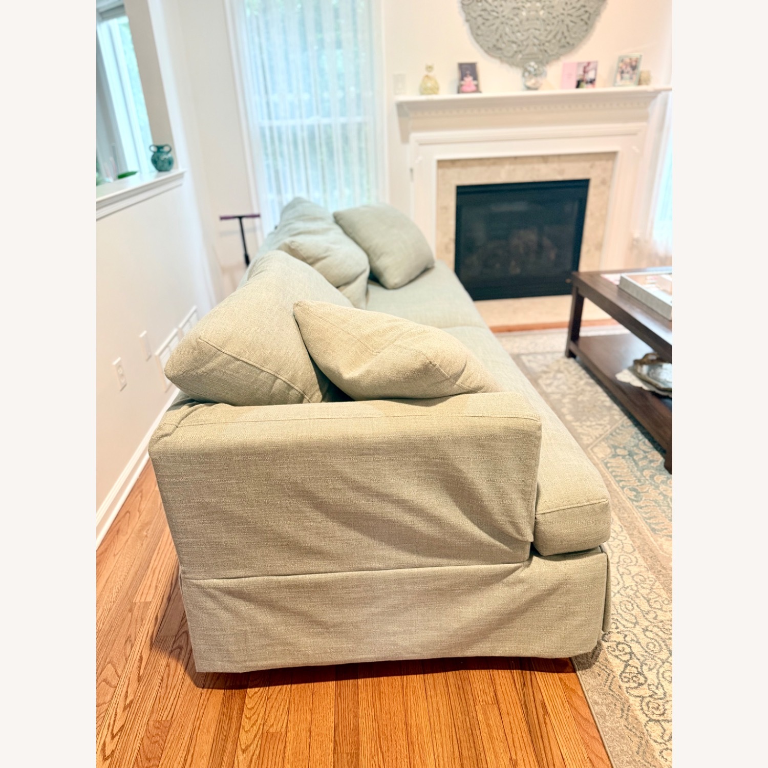 Distinctions Sofa - image-2