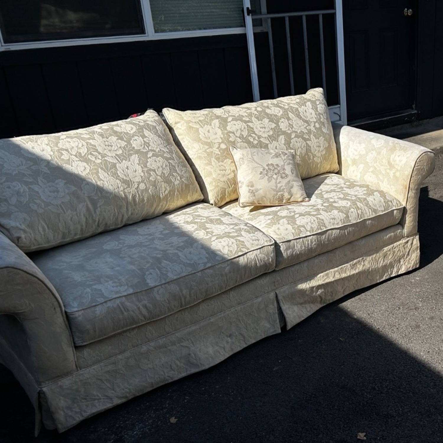 Basset Custom Sofa - image-2