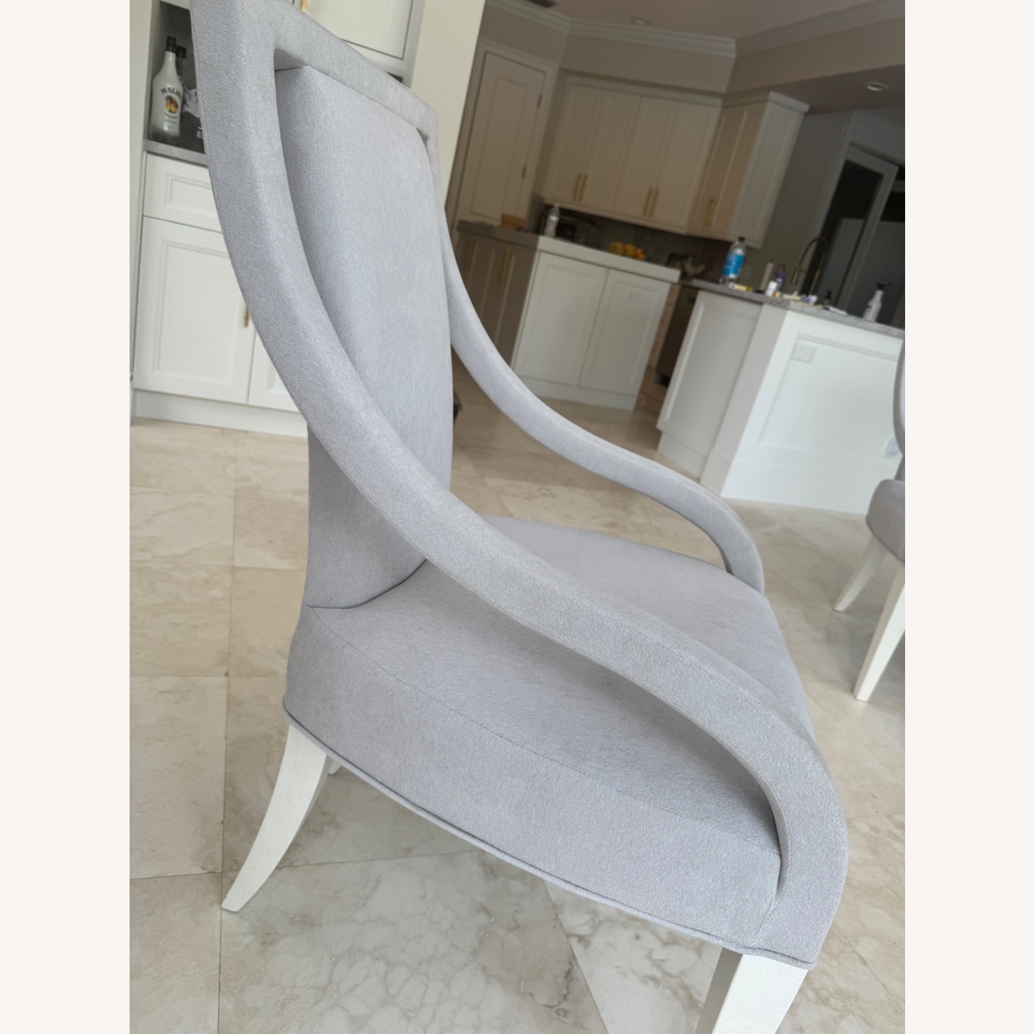 Bernhardt Round Glass Table With Metal Base - image-6