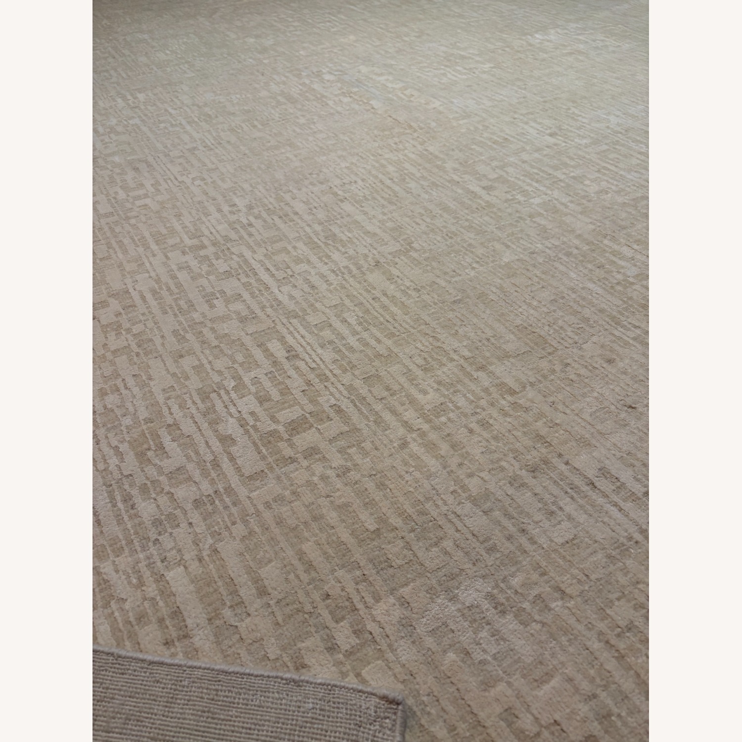 RH Matrice Wool & Silk Rug – 10' x 11' – Ivory - image-13