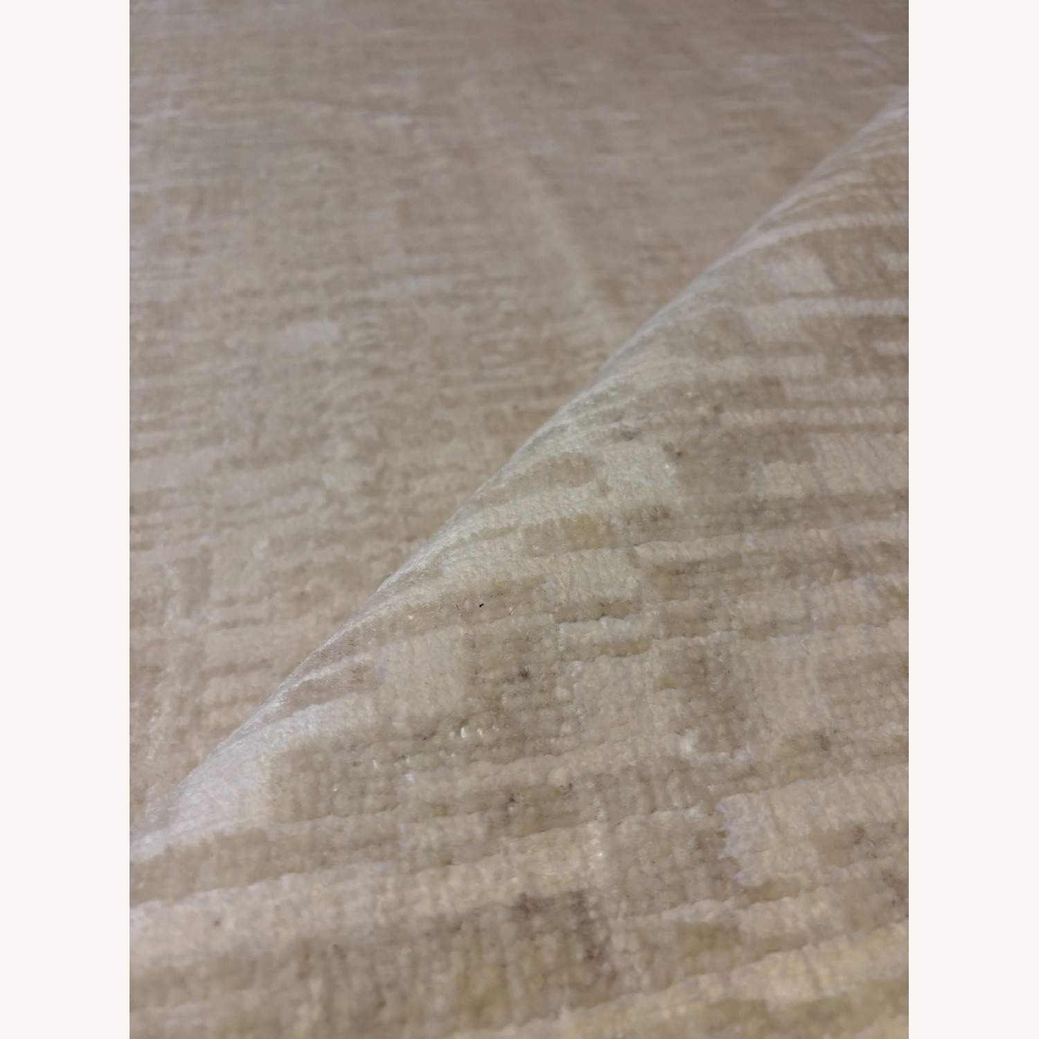 RH Matrice Wool & Silk Rug – 10' x 11' – Ivory - image-24