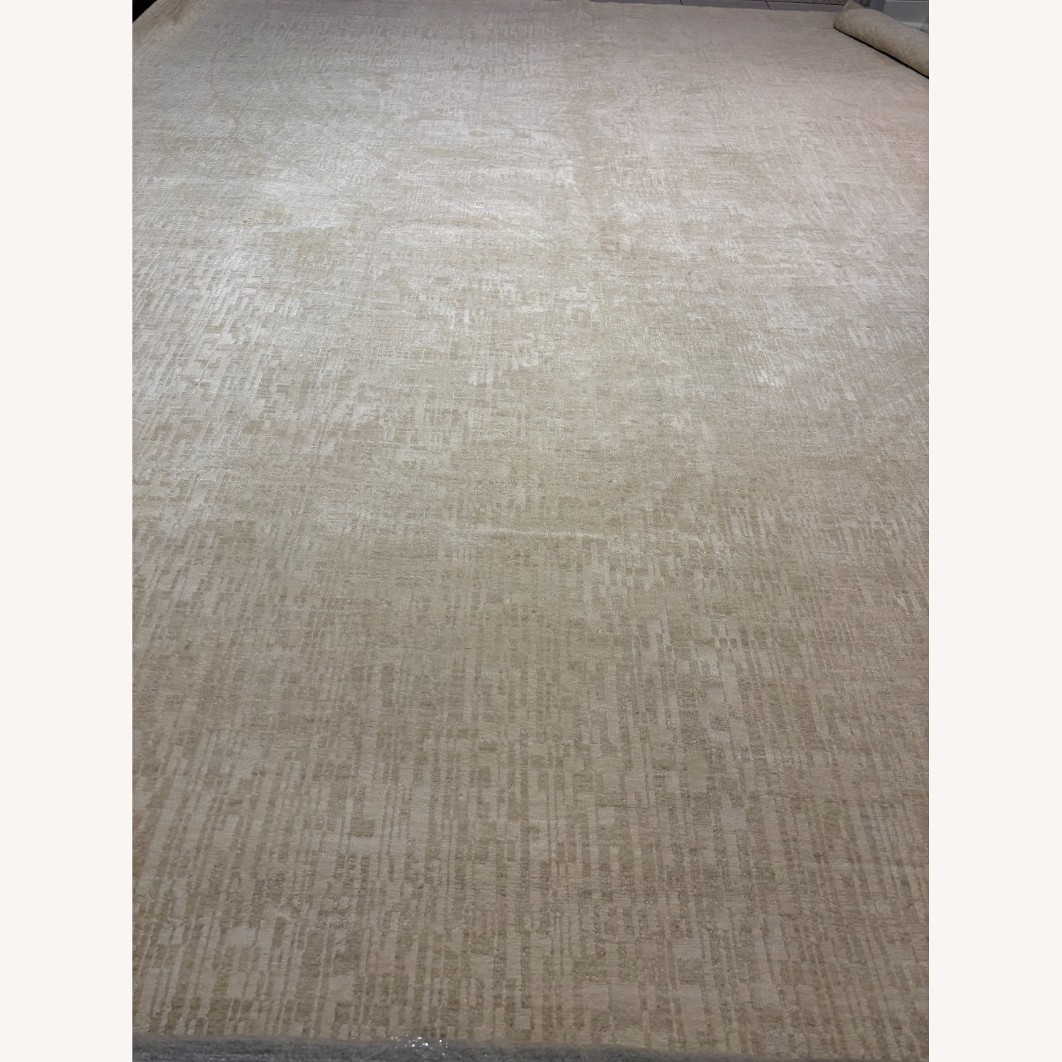RH Matrice Wool & Silk Rug – 10' x 11' – Ivory - image-5
