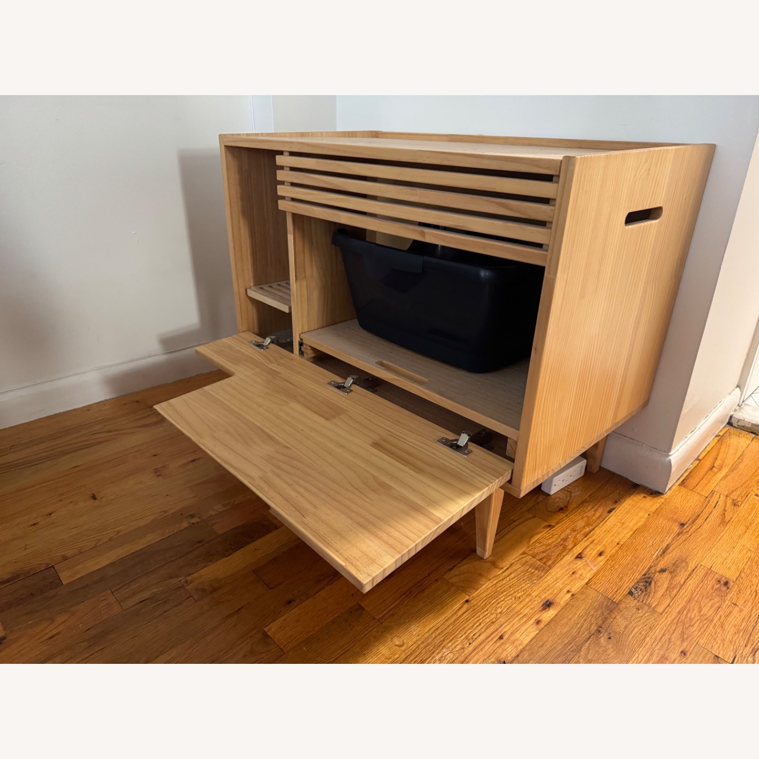 Rifiuti Mid-century Modern Inspired Cat Litter Box Enclosure - image-2