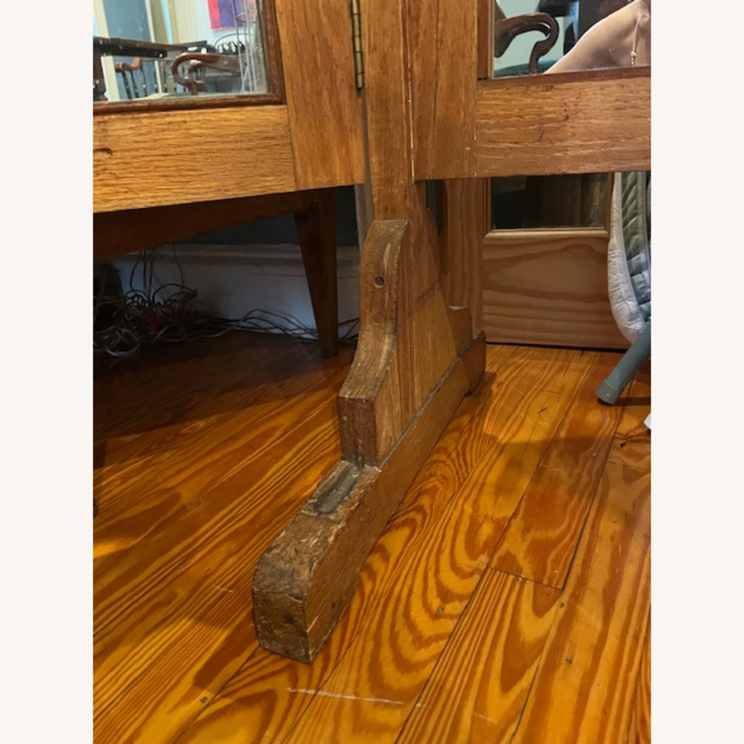 Vintage Tailor's Trifold Mirror - image-5