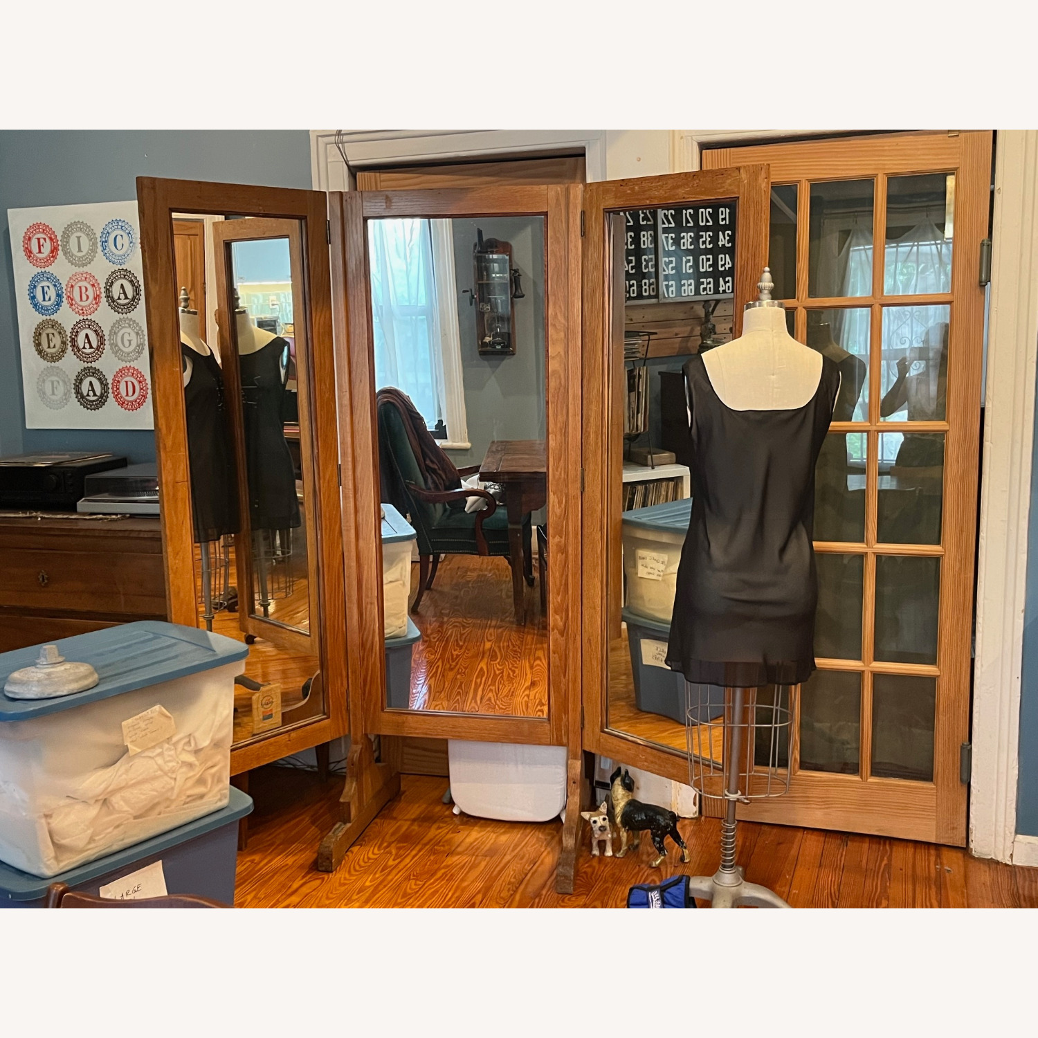 Vintage Tailor's Trifold Mirror - image-6