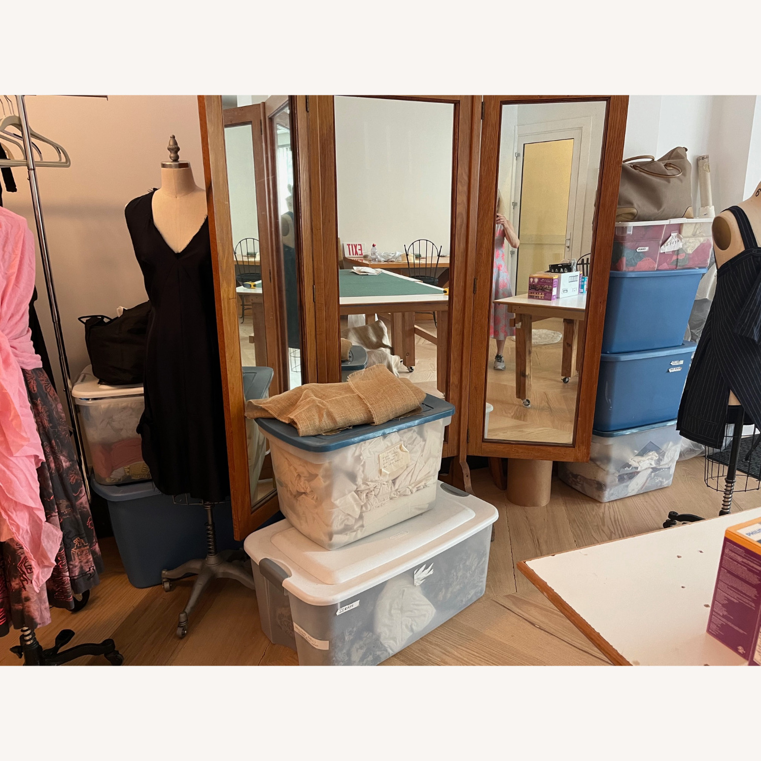 Vintage Tailor's Trifold Mirror - image-1