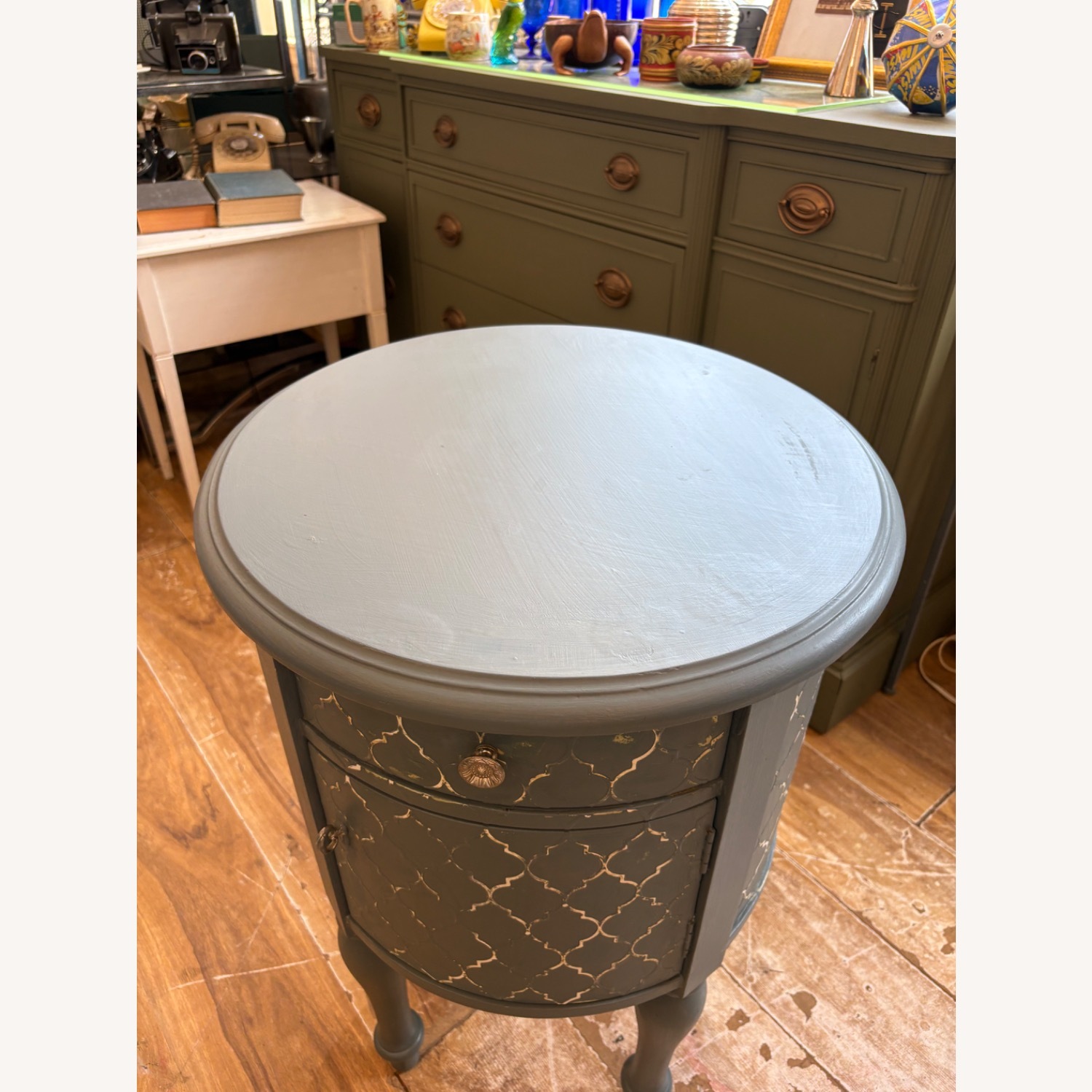 Round Stormy Sea - image-6