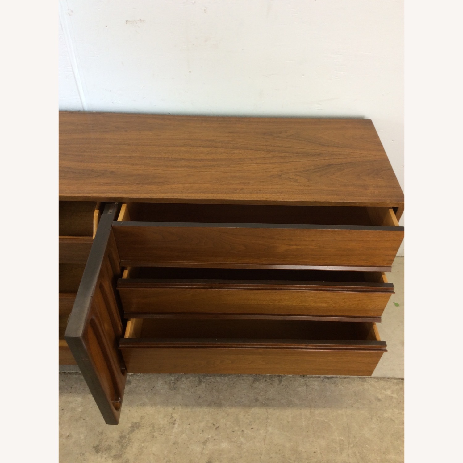 Mid Century Modern Lowboy Dresser with 9 Drawers - image-15