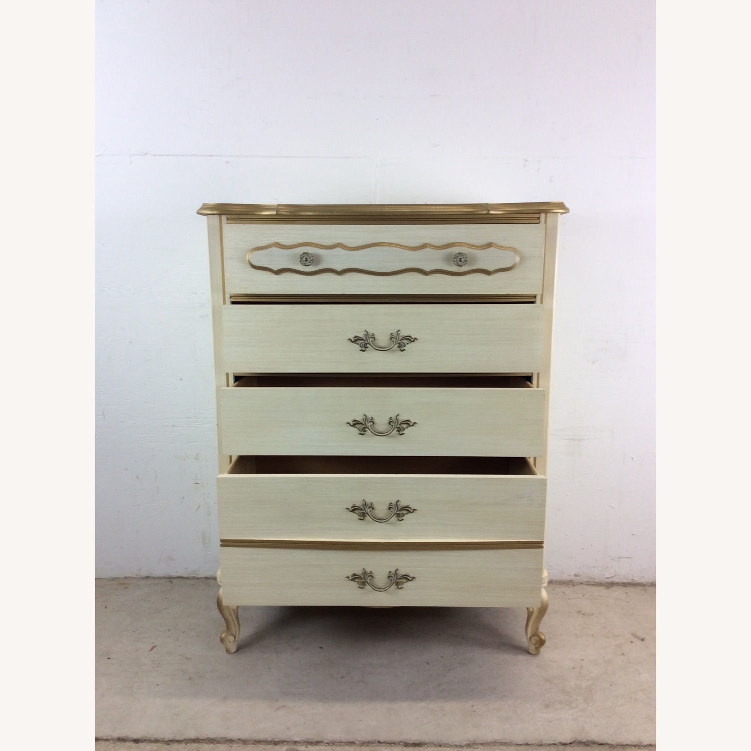 French Provincial Style Highboy with 5 Drawers - image-17