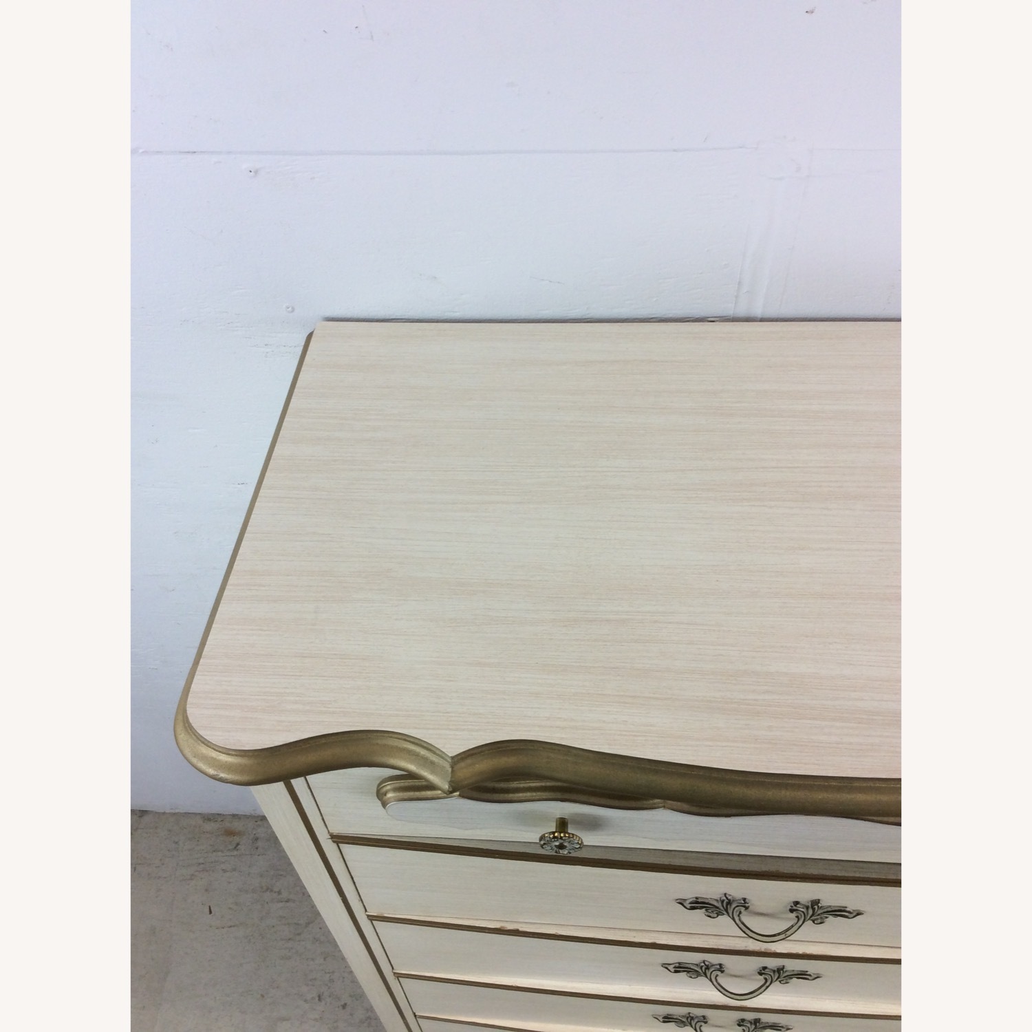 French Provincial Style Highboy with 5 Drawers - image-5