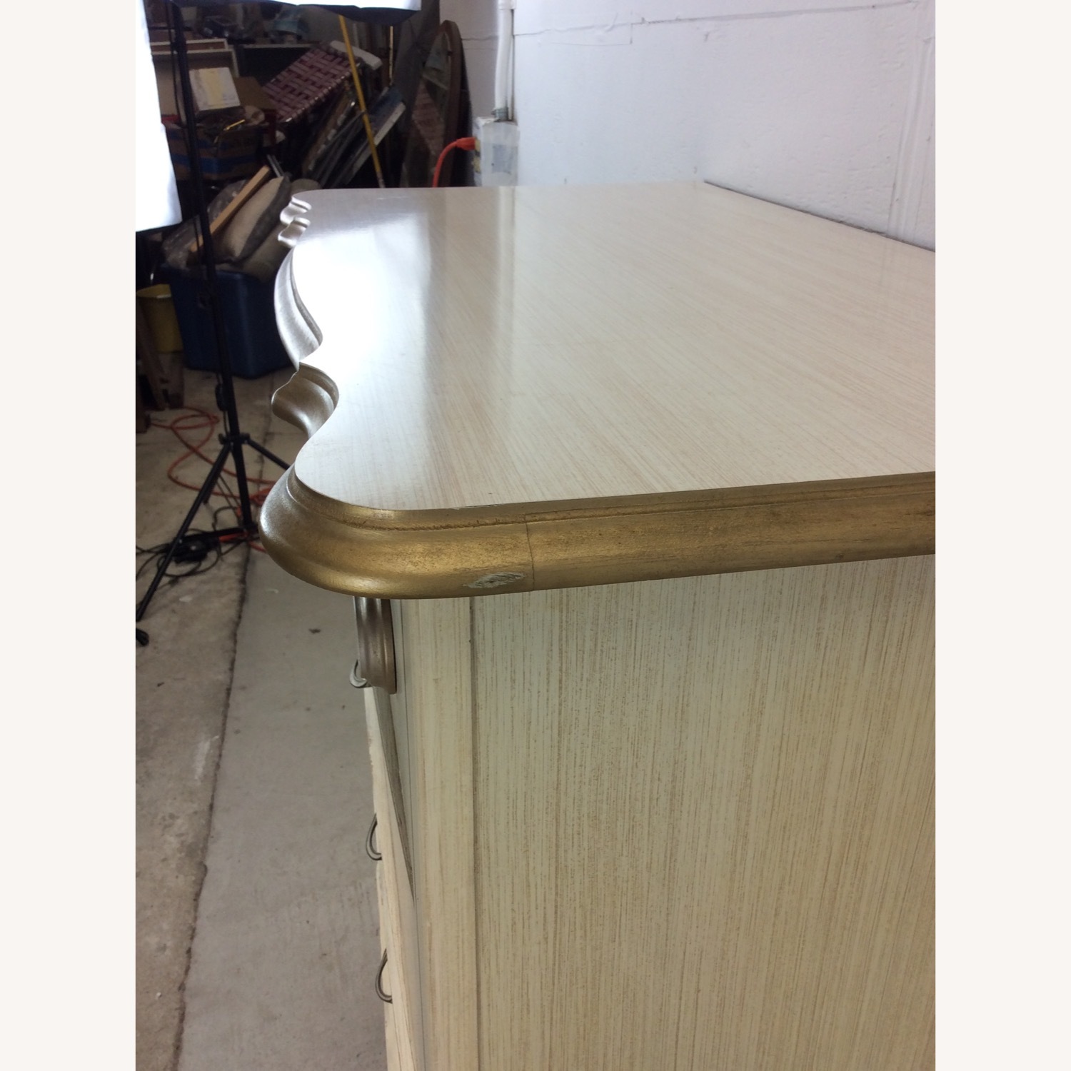French Provincial Style Highboy with 5 Drawers - image-15