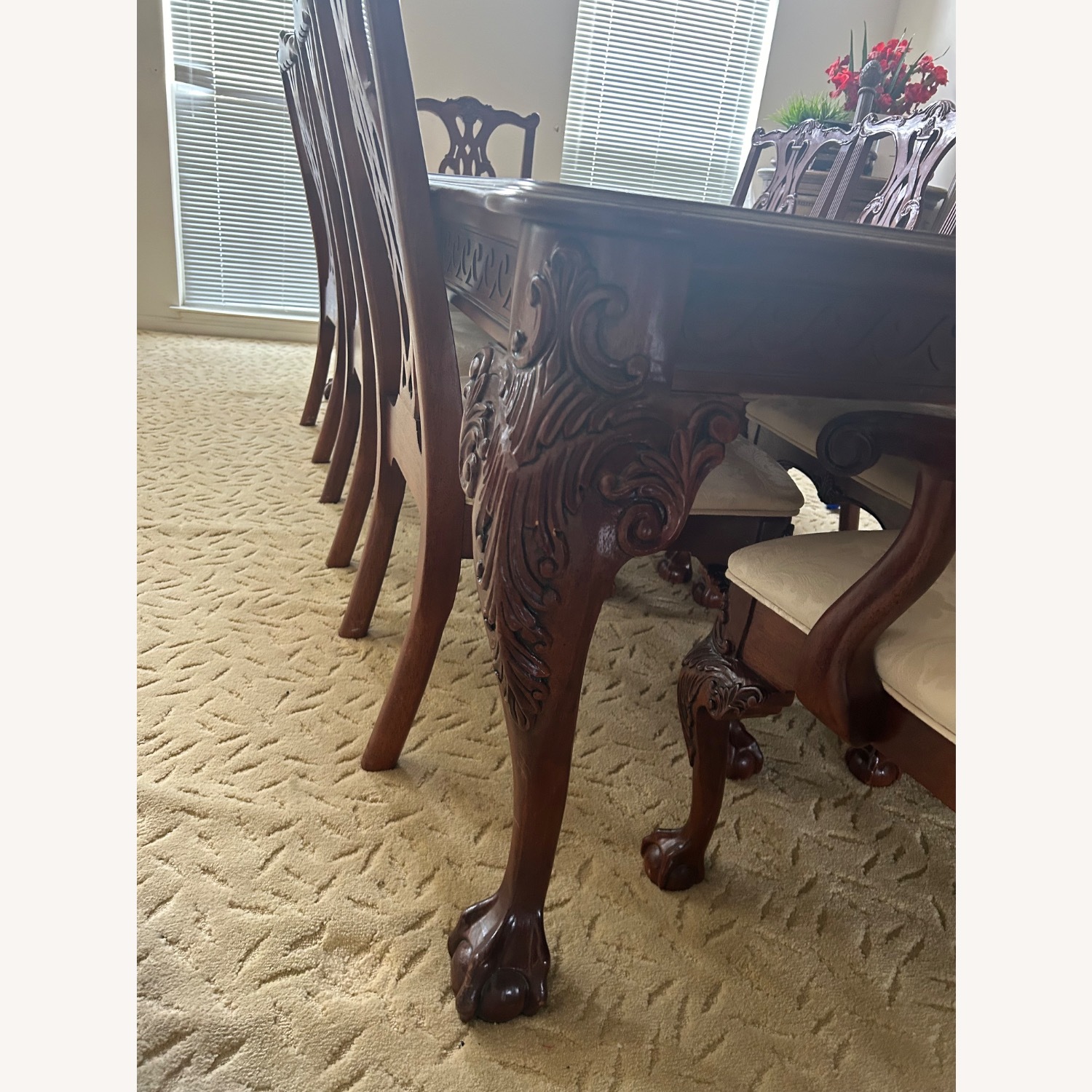 8 Cushion Chair Victorian Style Dining Table Set - image-4