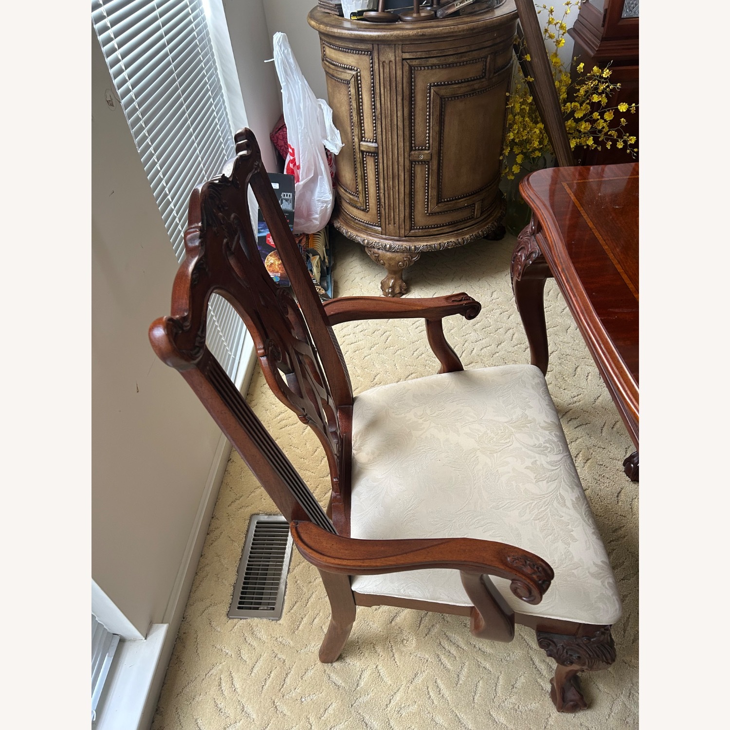 8 Cushion Chair Victorian Style Dining Table Set - image-3