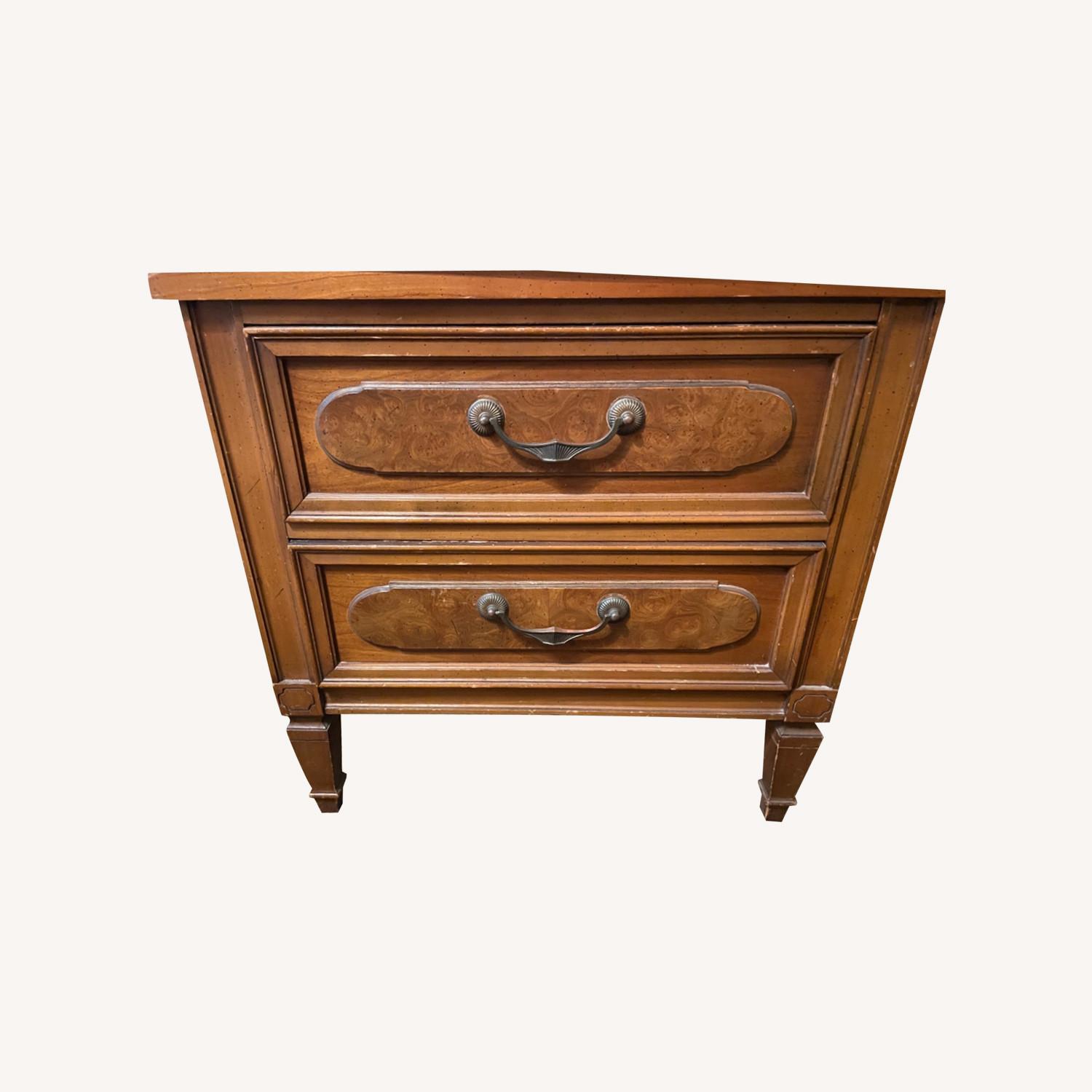 Mid-century Modern Set of 2 Nightstands - image-0