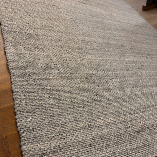 Used Design Within Reach Graham 9x12 Gray Wool Rug for sale on AptDeco