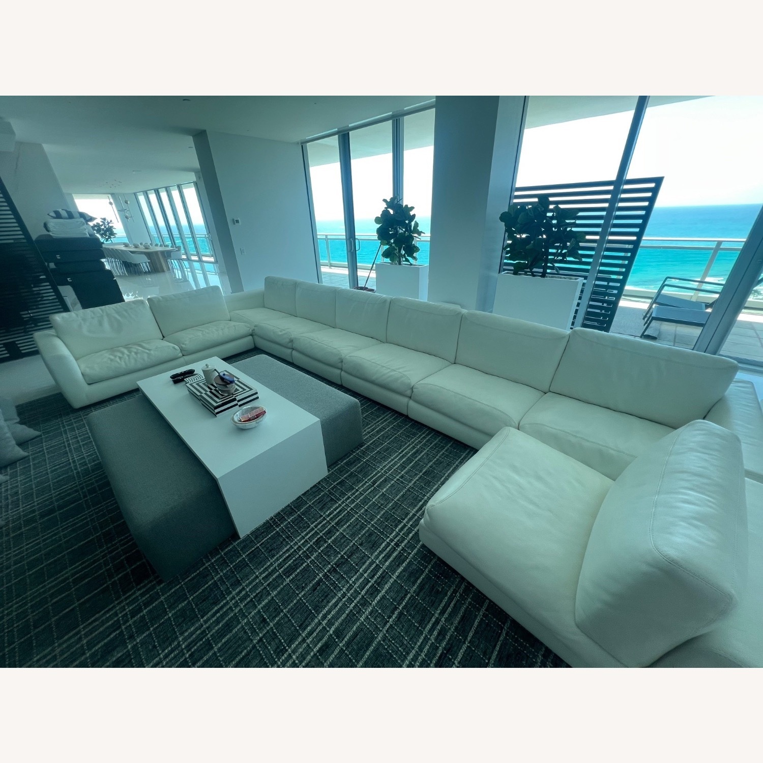 Rivolta Italian Leather Sectional – 9 Seats - image-2