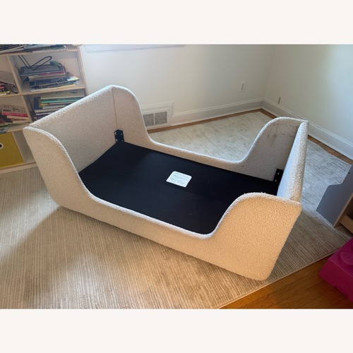 Used Toddler Sleigh Bed for sale on AptDeco